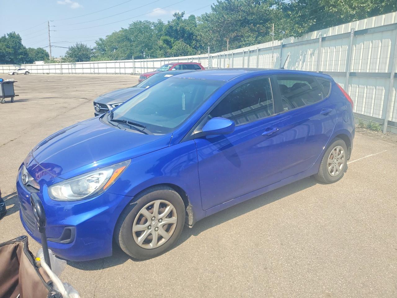 2013 Hyundai Accent Gs Blue vin: KMHCT5AE9DU092926