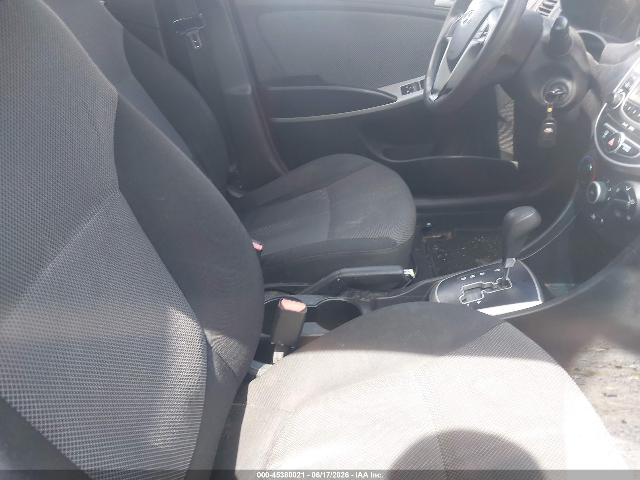 2013 Hyundai Accent Gs Black vin: KMHCT5AE9DU094112