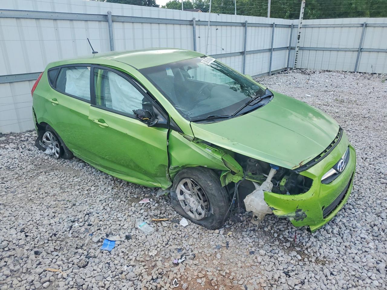 2013 Hyundai Accent Gs Green vin: KMHCT5AE9DU138917