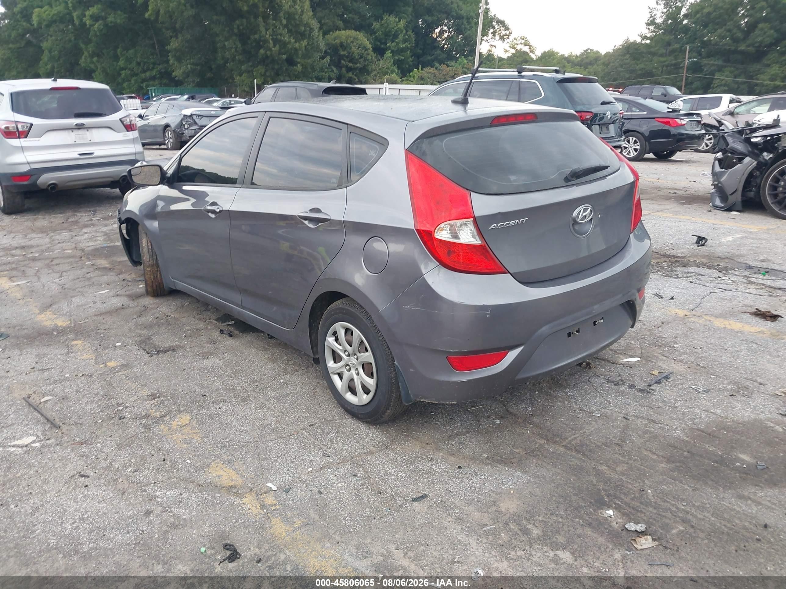 2014 Hyundai Accent Gs Серый vin: KMHCT5AE9EU194132