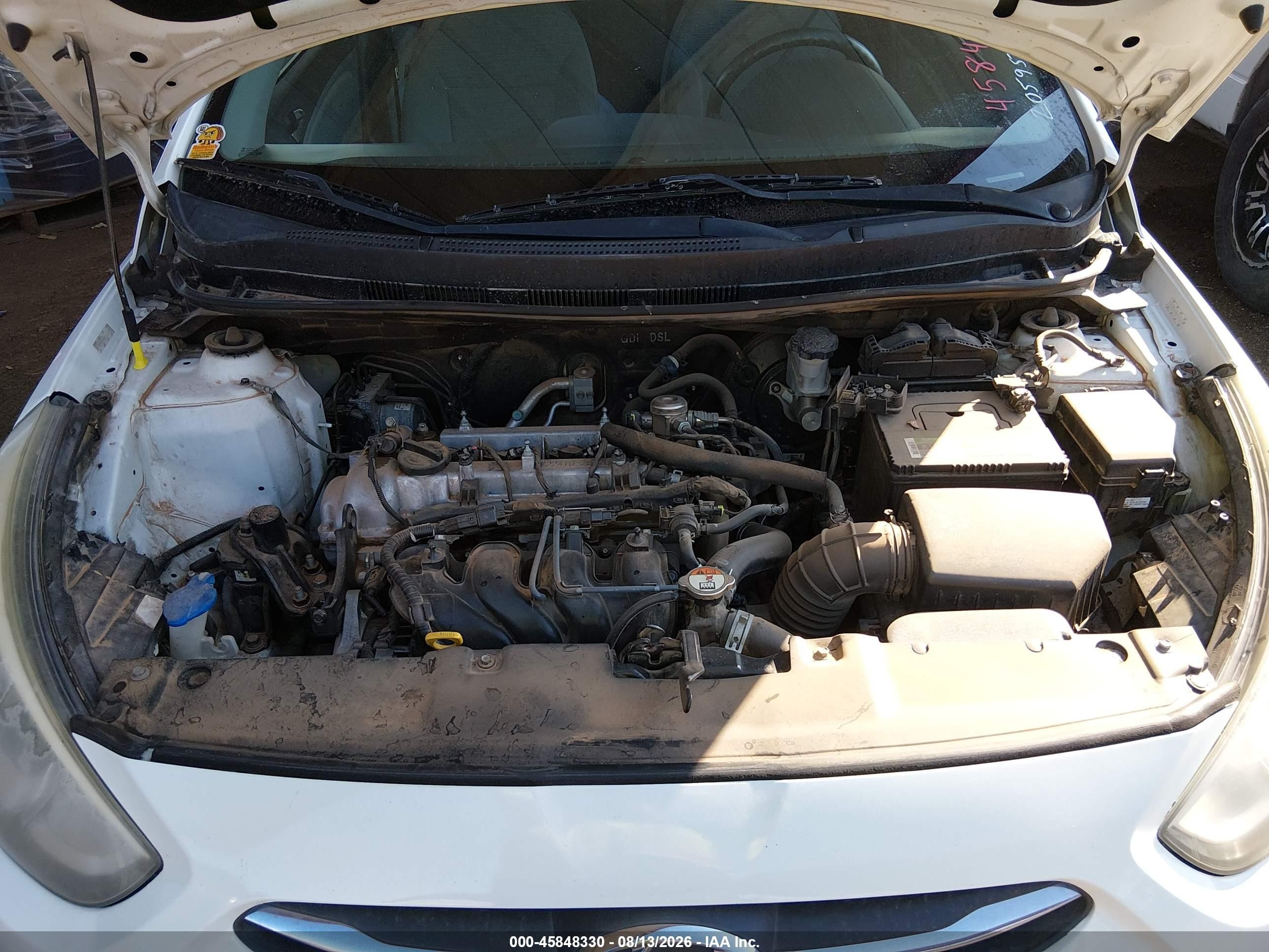 2015 Hyundai Accent Gs White vin: KMHCT5AE9FU205955