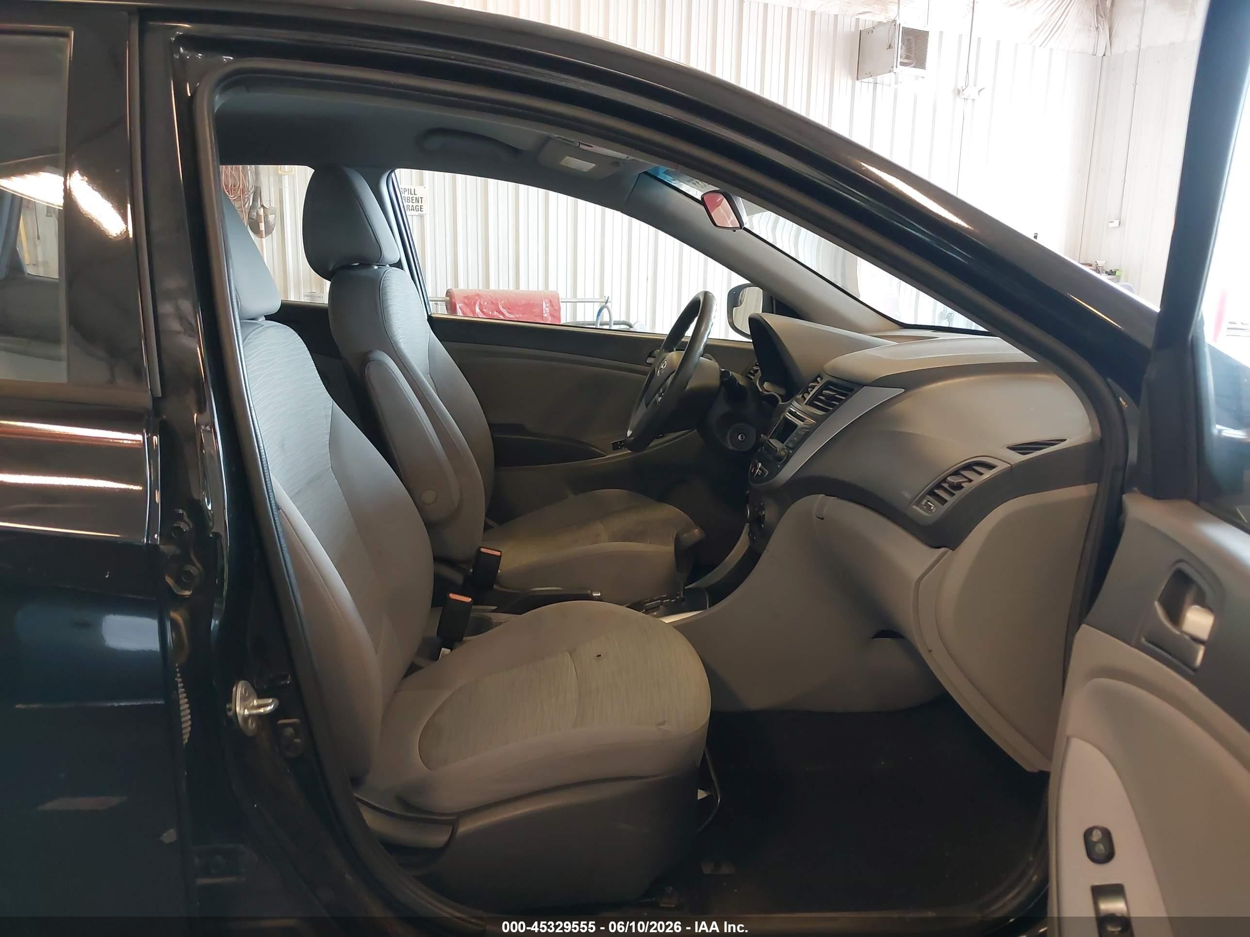 2015 Hyundai Accent Gs Black vin: KMHCT5AE9FU220438