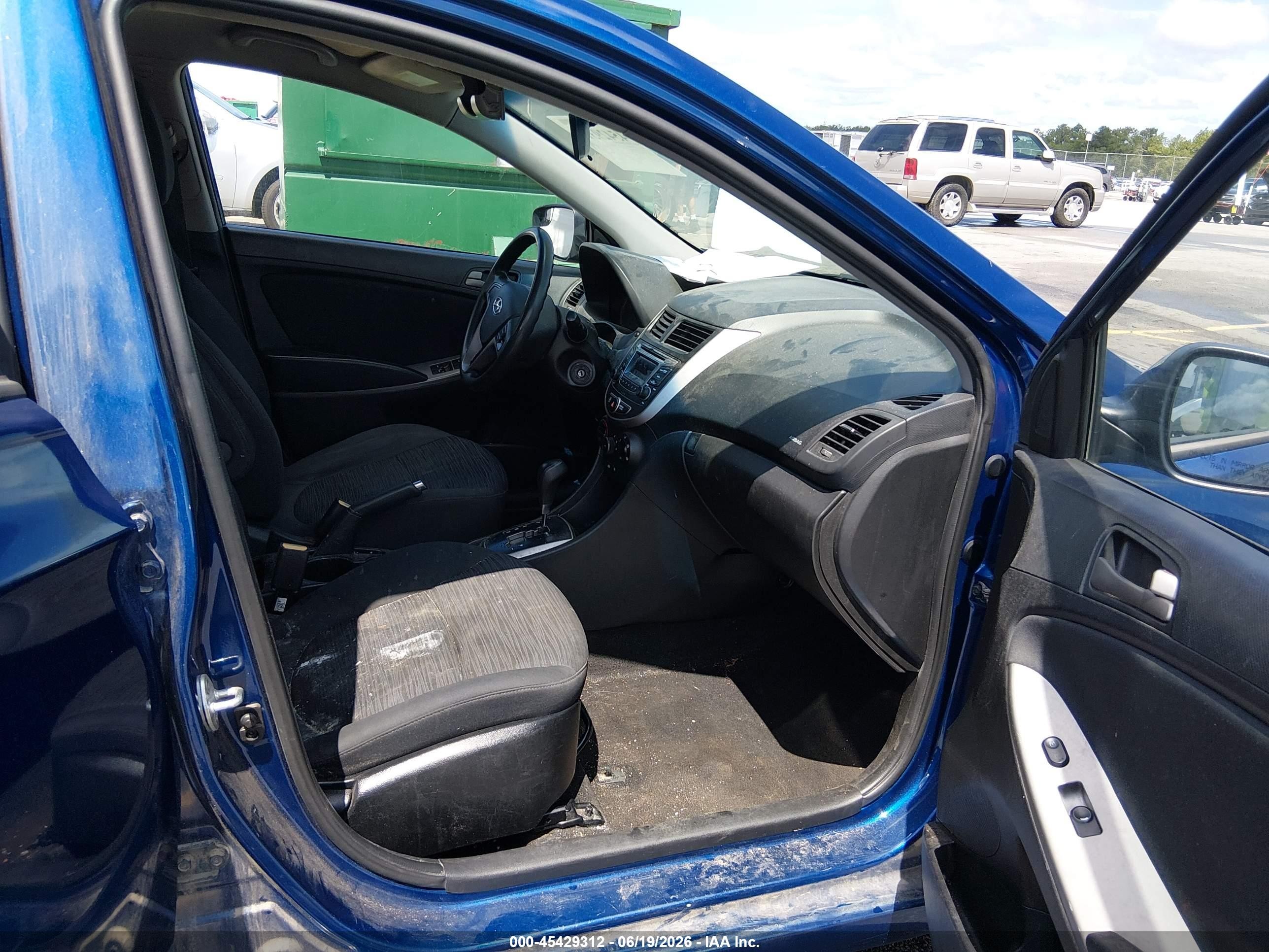 2015 Hyundai Accent Gs Синий vin: KMHCT5AE9FU222691