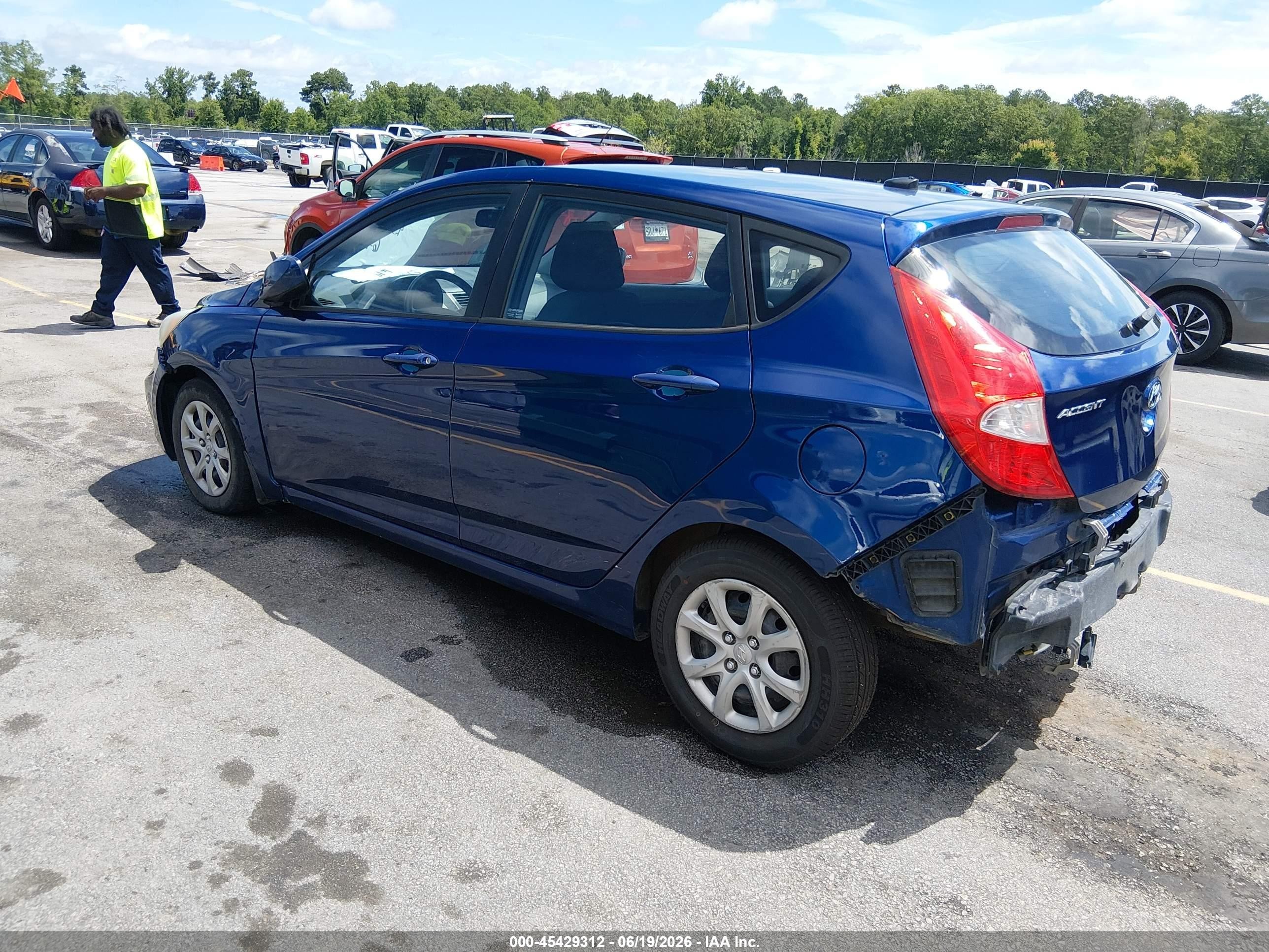 2015 Hyundai Accent Gs Синий vin: KMHCT5AE9FU222691