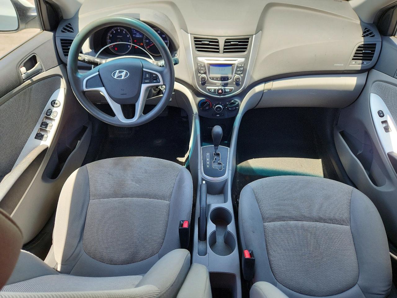 2012 Hyundai Accent Gs Белый vin: KMHCT5AEXCU049288