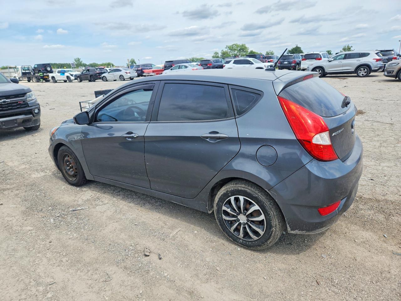 2013 Hyundai Accent Gray vin: KMHCT5AEXDU100449