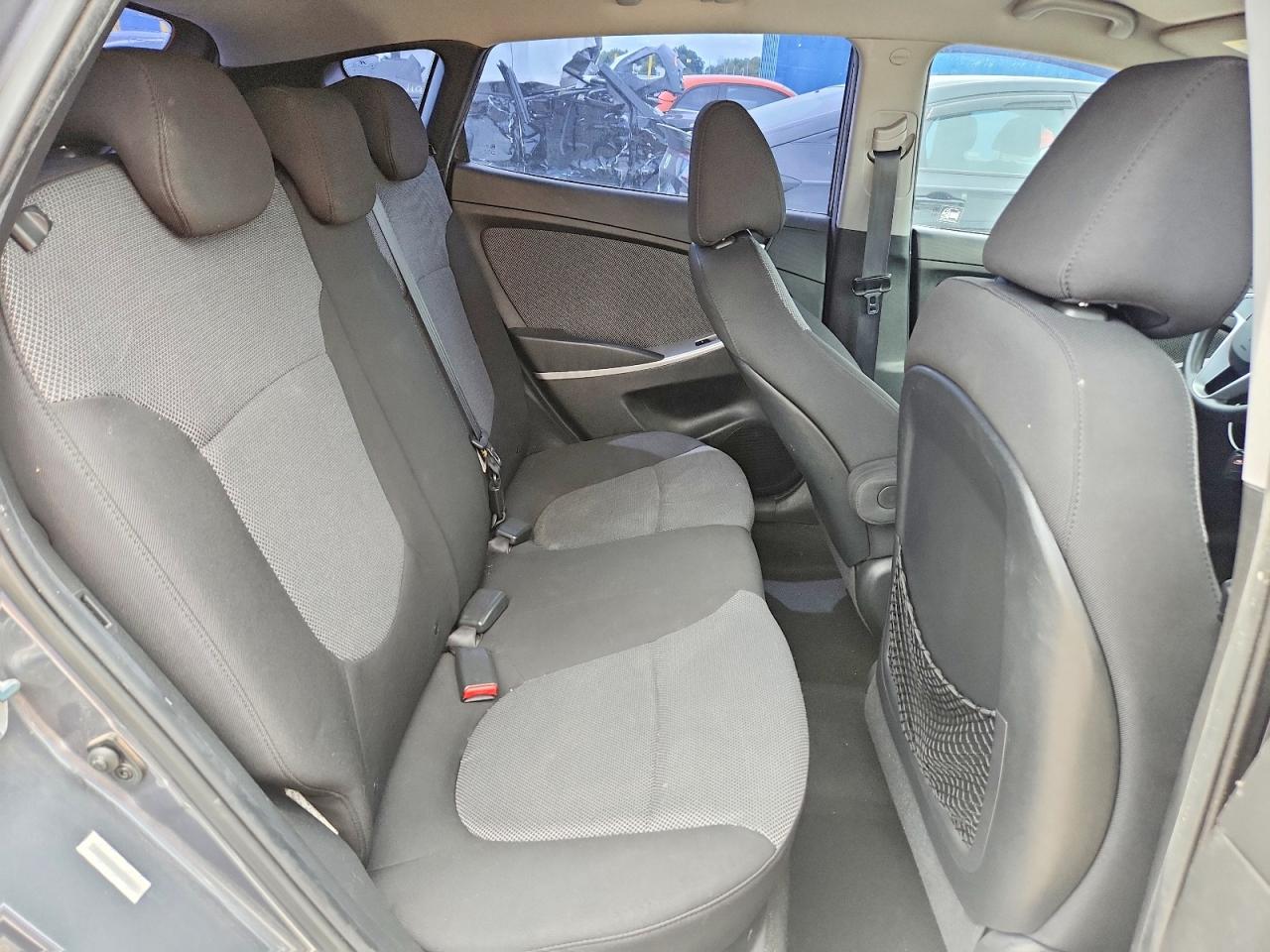 2013 Hyundai Accent Gray vin: KMHCT5AEXDU100449