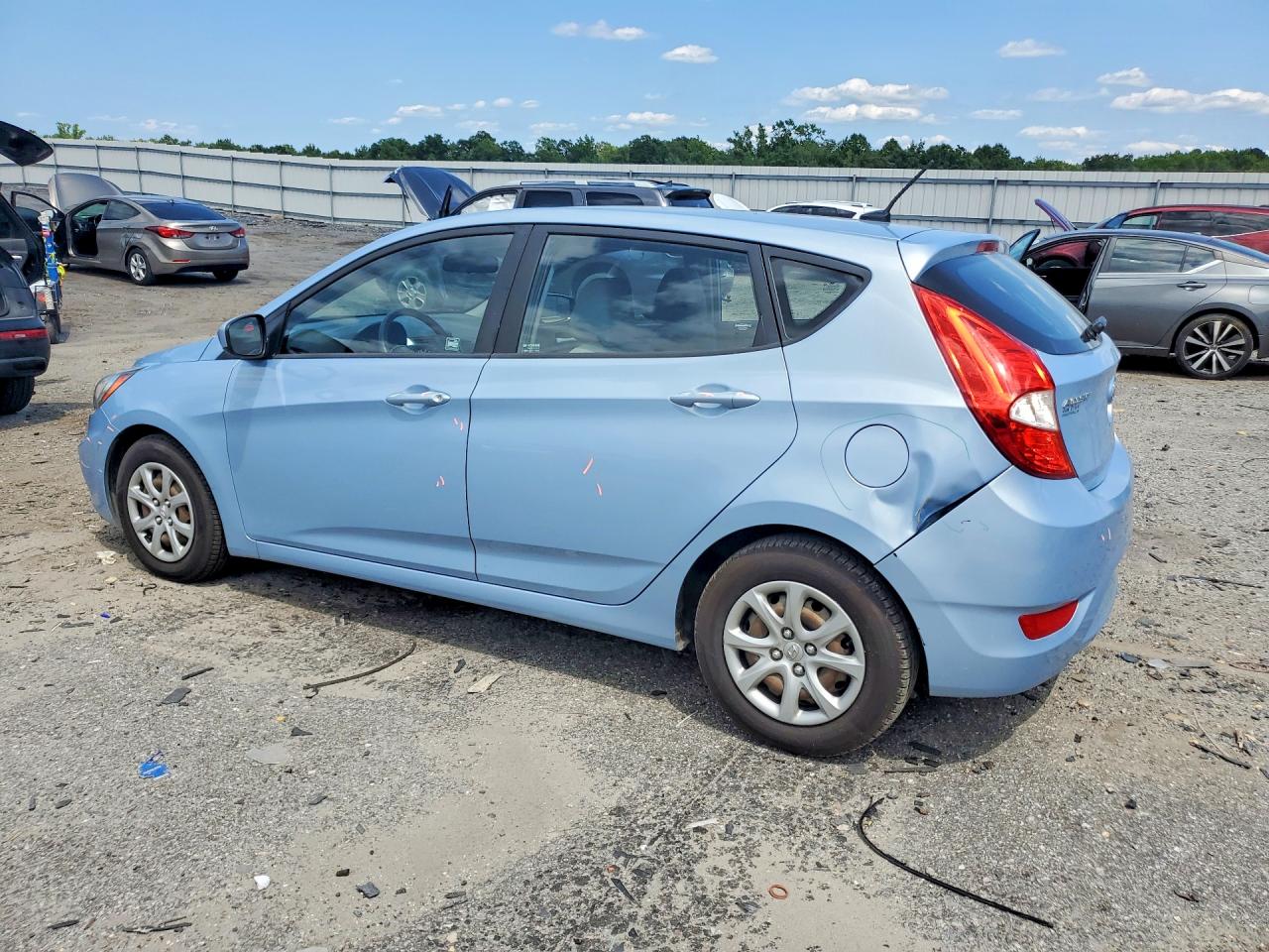 2013 Hyundai Accent Gs Blue vin: KMHCT5AEXDU114352