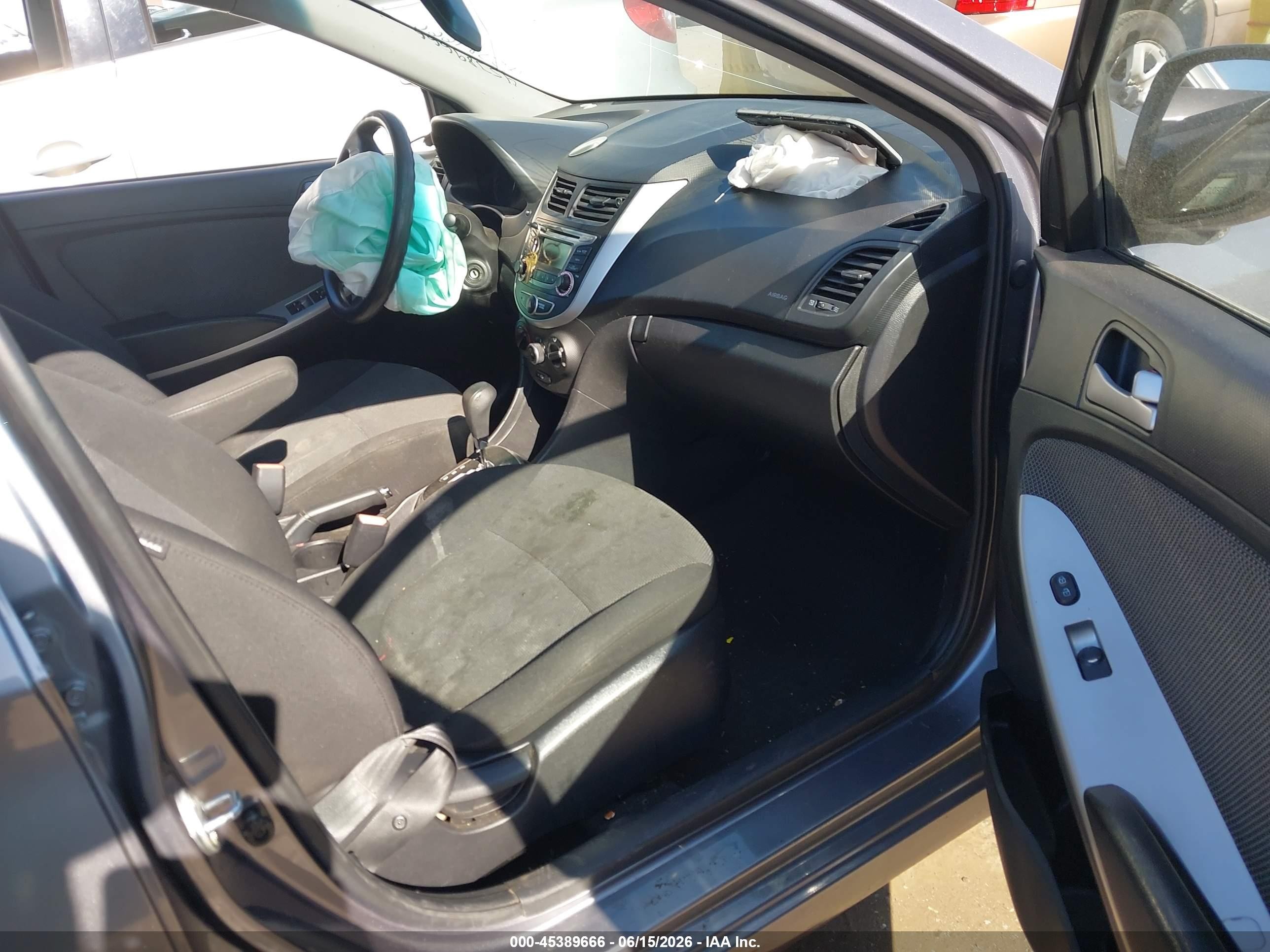 2014 Hyundai Accent Gs Gray vin: KMHCT5AEXEU151175