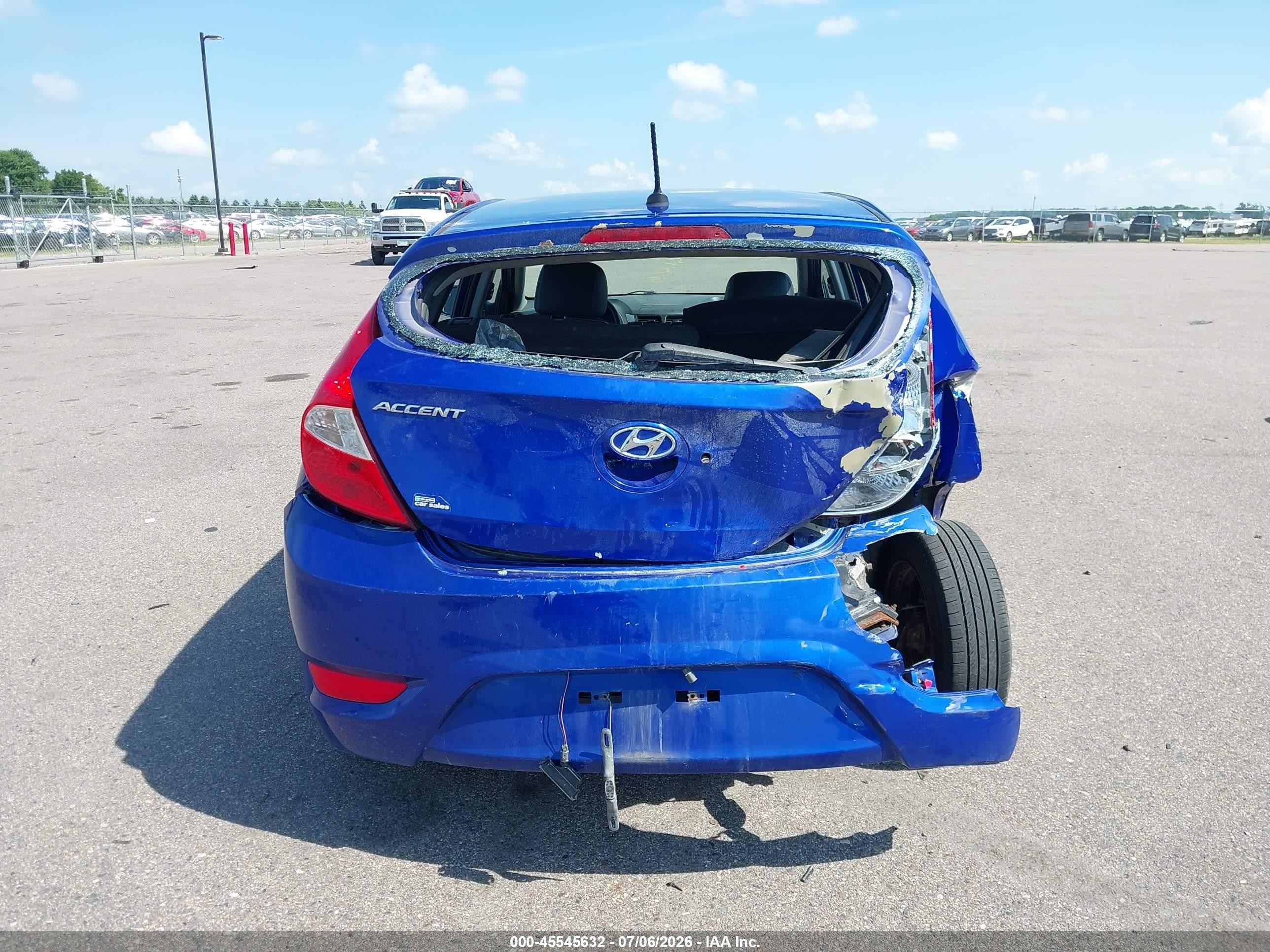 2014 Hyundai Accent Gs Blue vin: KMHCT5AEXEU173046