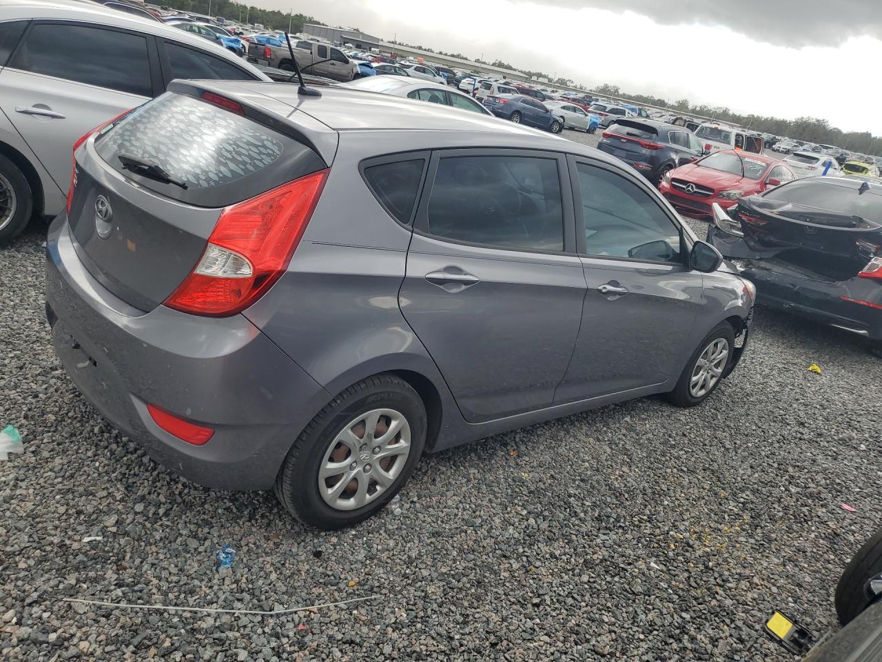 2014 Hyundai Accent Gs Gray vin: KMHCT5AEXEU188629