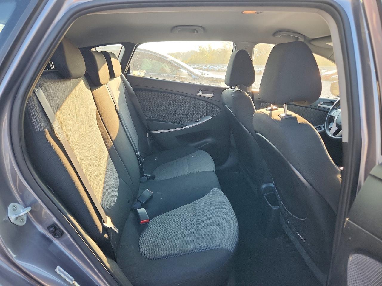 2014 Hyundai Accent Gs Gray vin: KMHCT5AEXEU194480