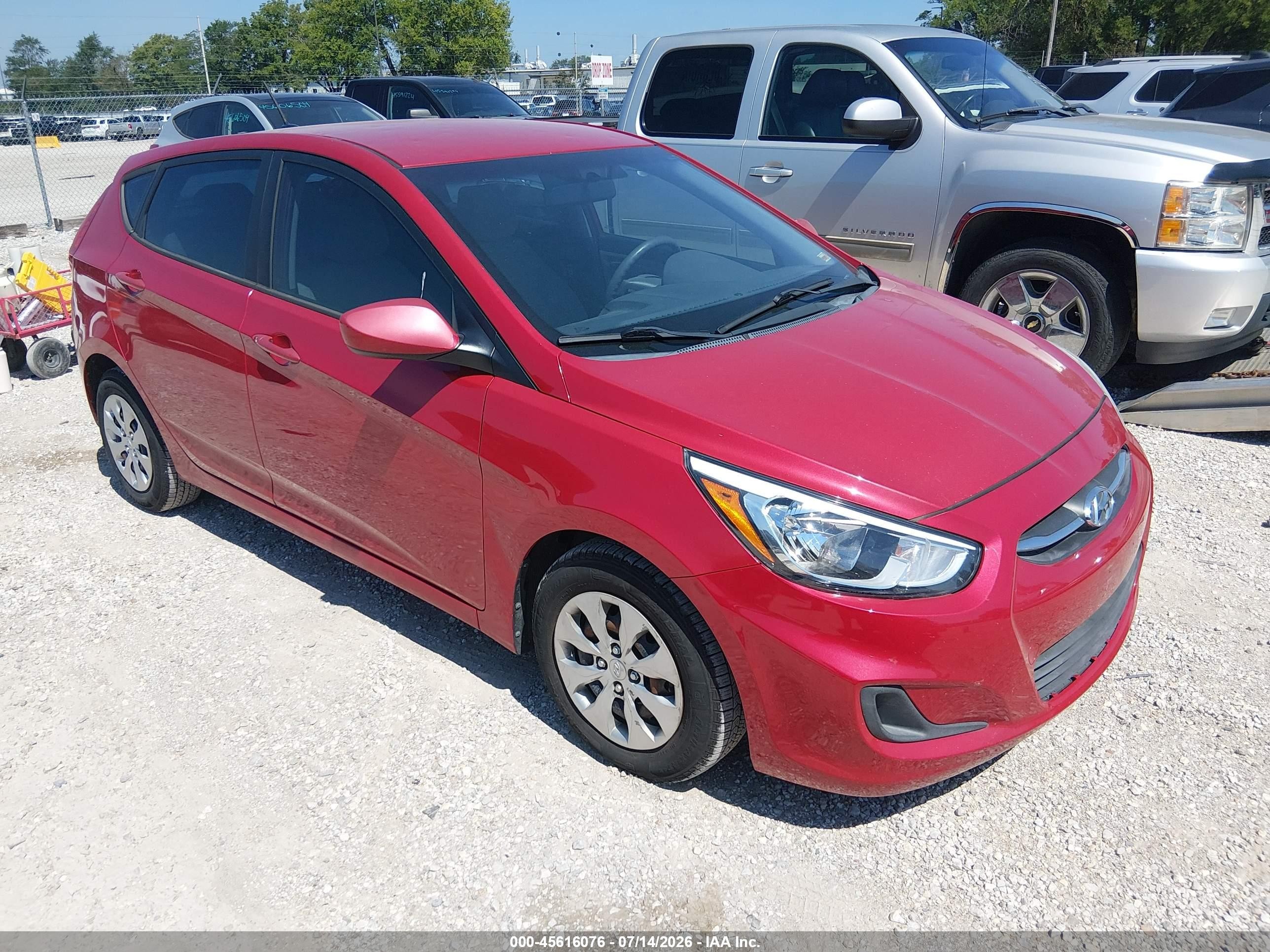 2015 Hyundai Accent Gs Красный vin: KMHCT5AEXFU233828