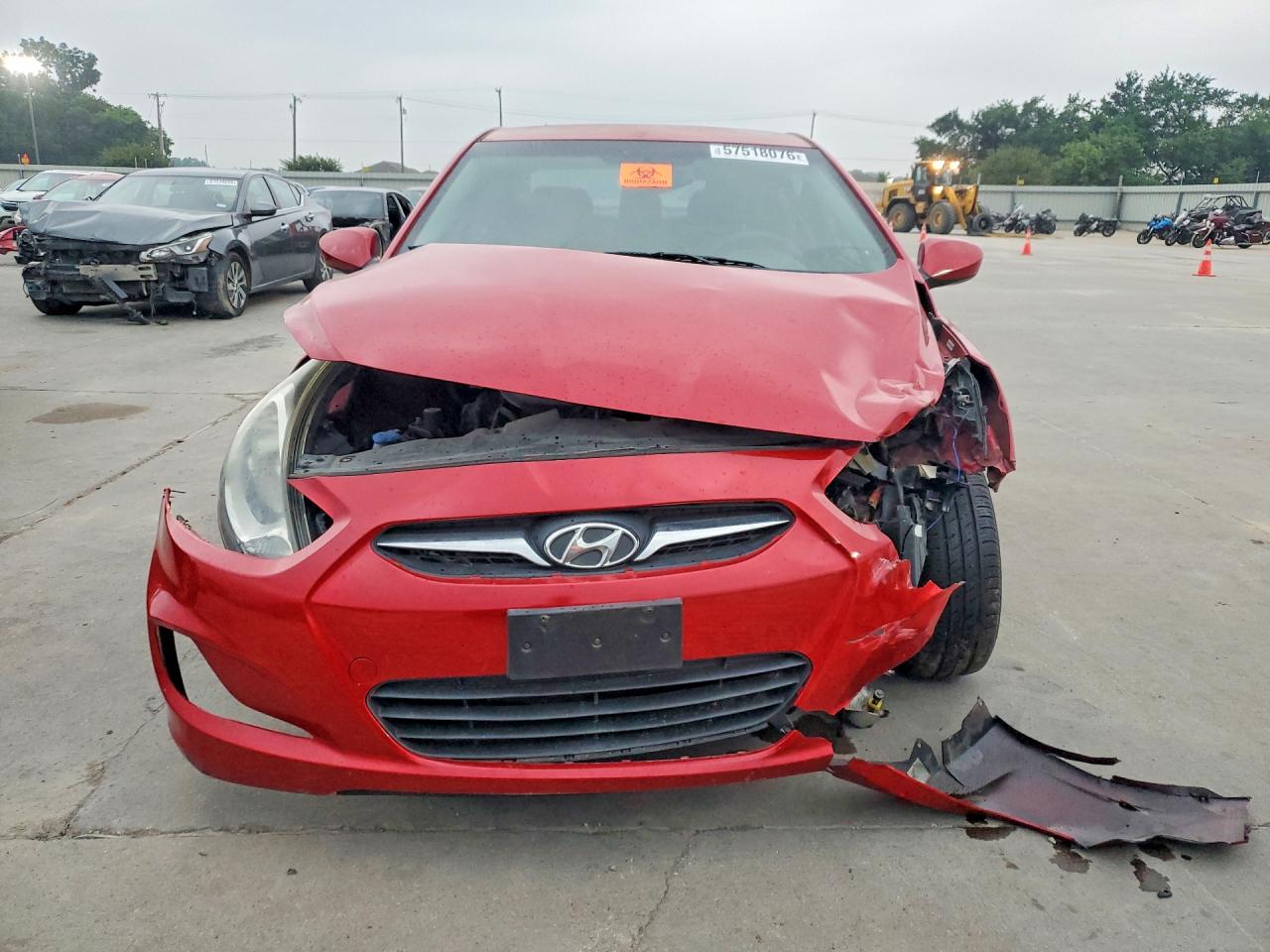 2012 Hyundai Accent Gls Красный vin: KMHCU4AE0CU055351