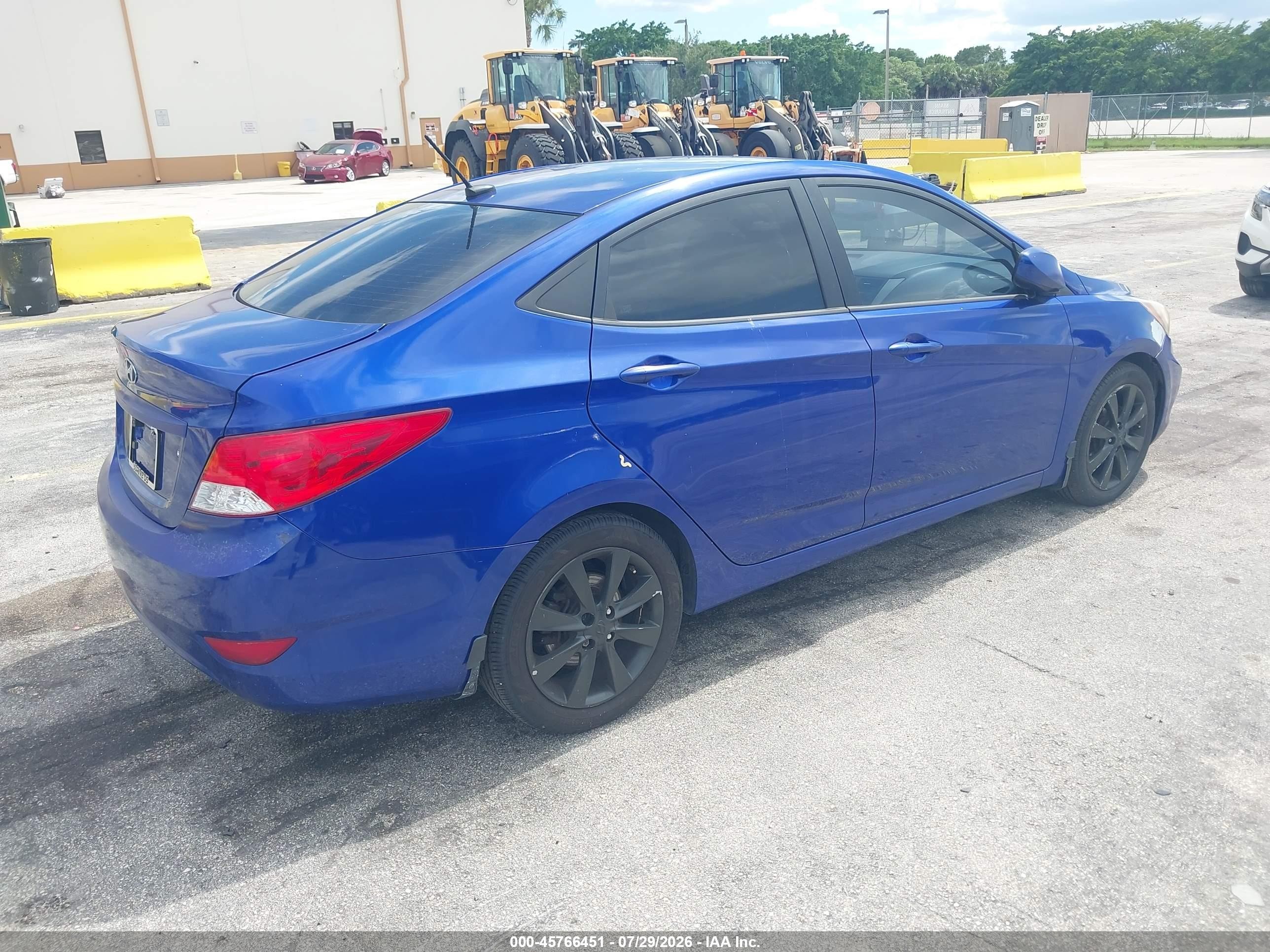2012 Hyundai Accent Gls Blue vin: KMHCU4AE0CU247644