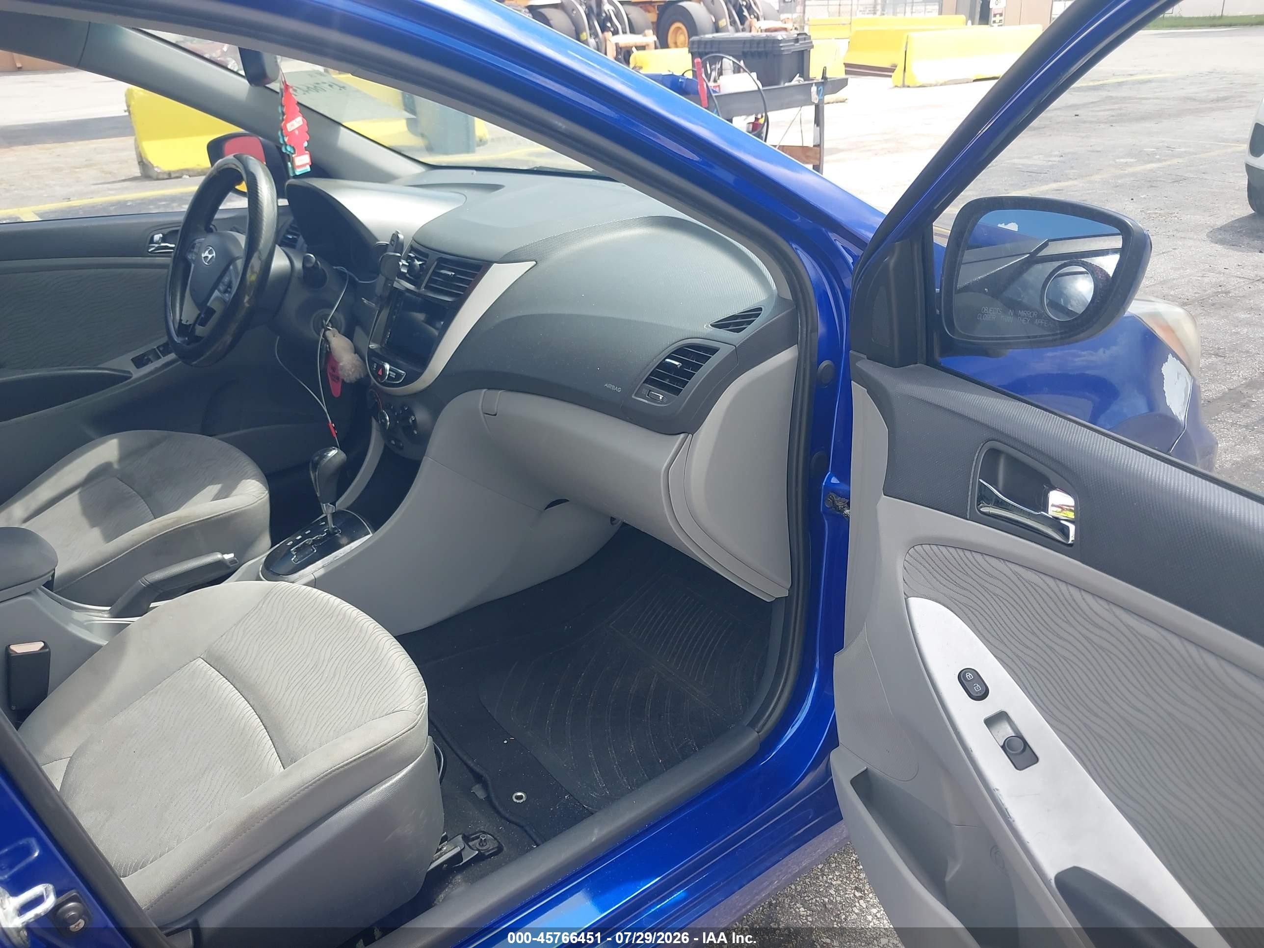 2012 Hyundai Accent Gls Blue vin: KMHCU4AE0CU247644