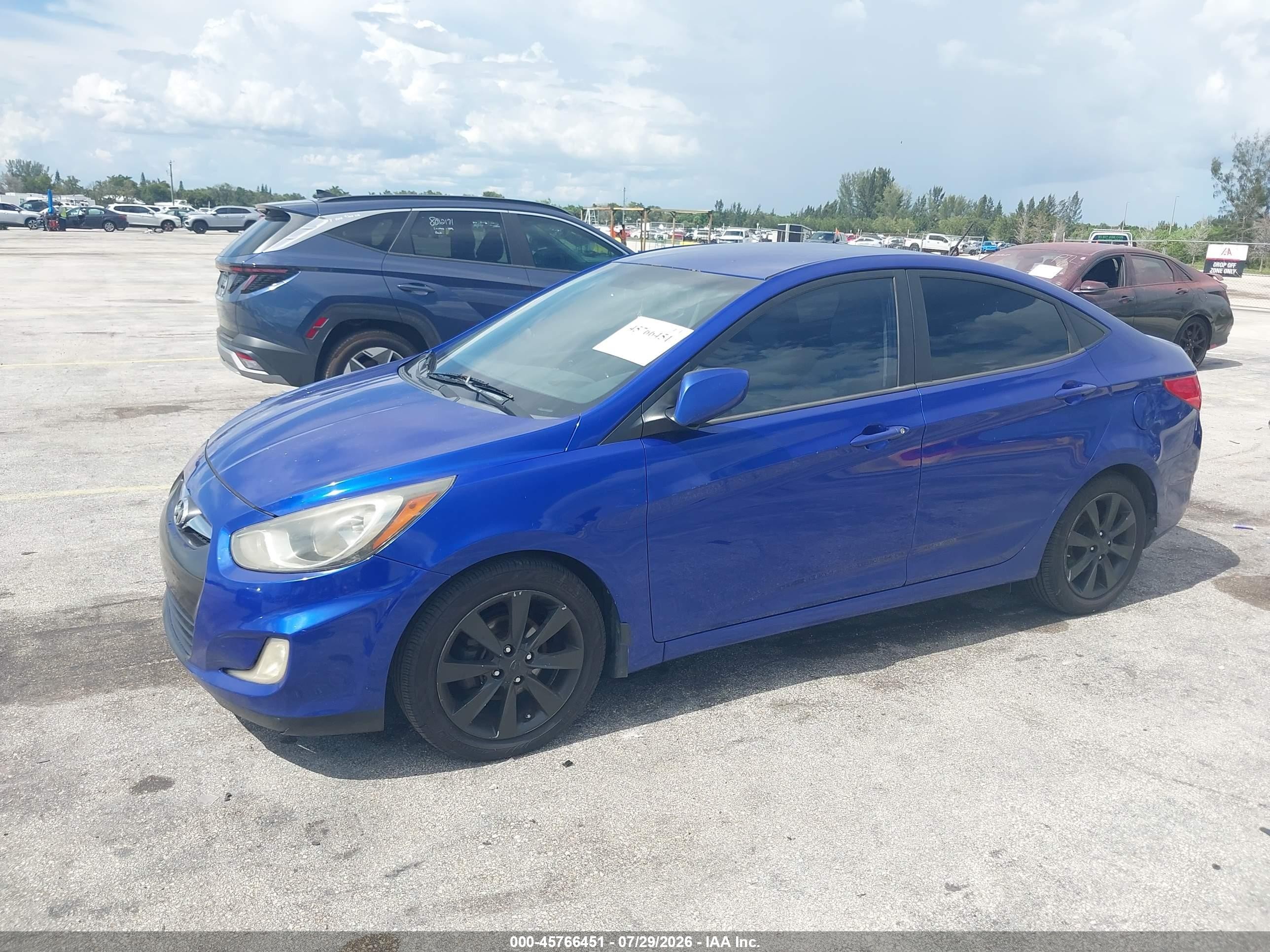 2012 Hyundai Accent Gls Blue vin: KMHCU4AE0CU247644