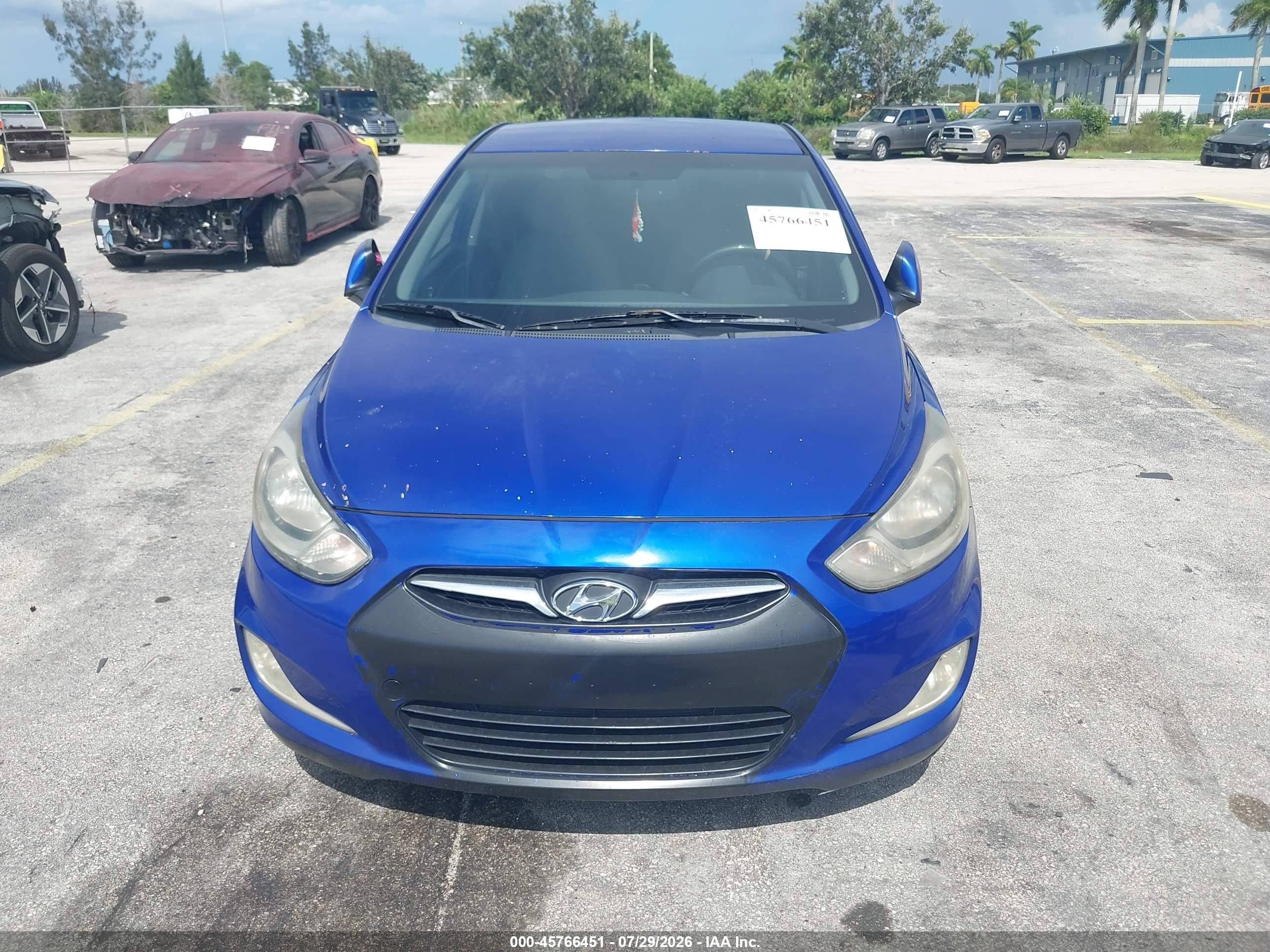 2012 Hyundai Accent Gls Blue vin: KMHCU4AE0CU247644