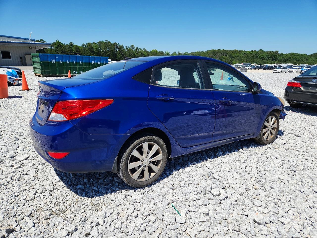 2013 Hyundai Accent Gls Blue vin: KMHCU4AE0DU313255