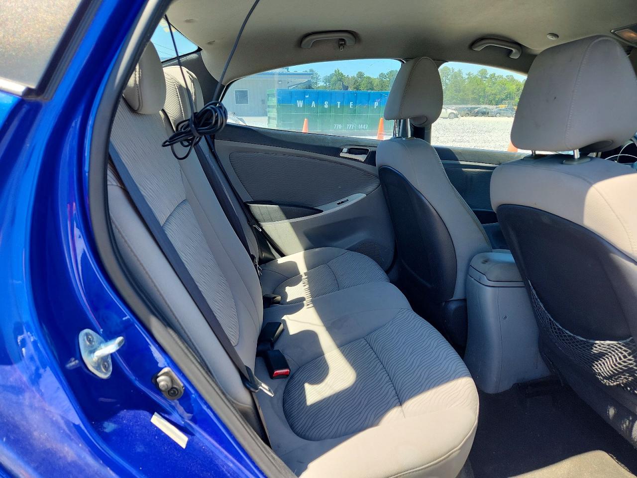 2013 Hyundai Accent Gls Blue vin: KMHCU4AE0DU313255