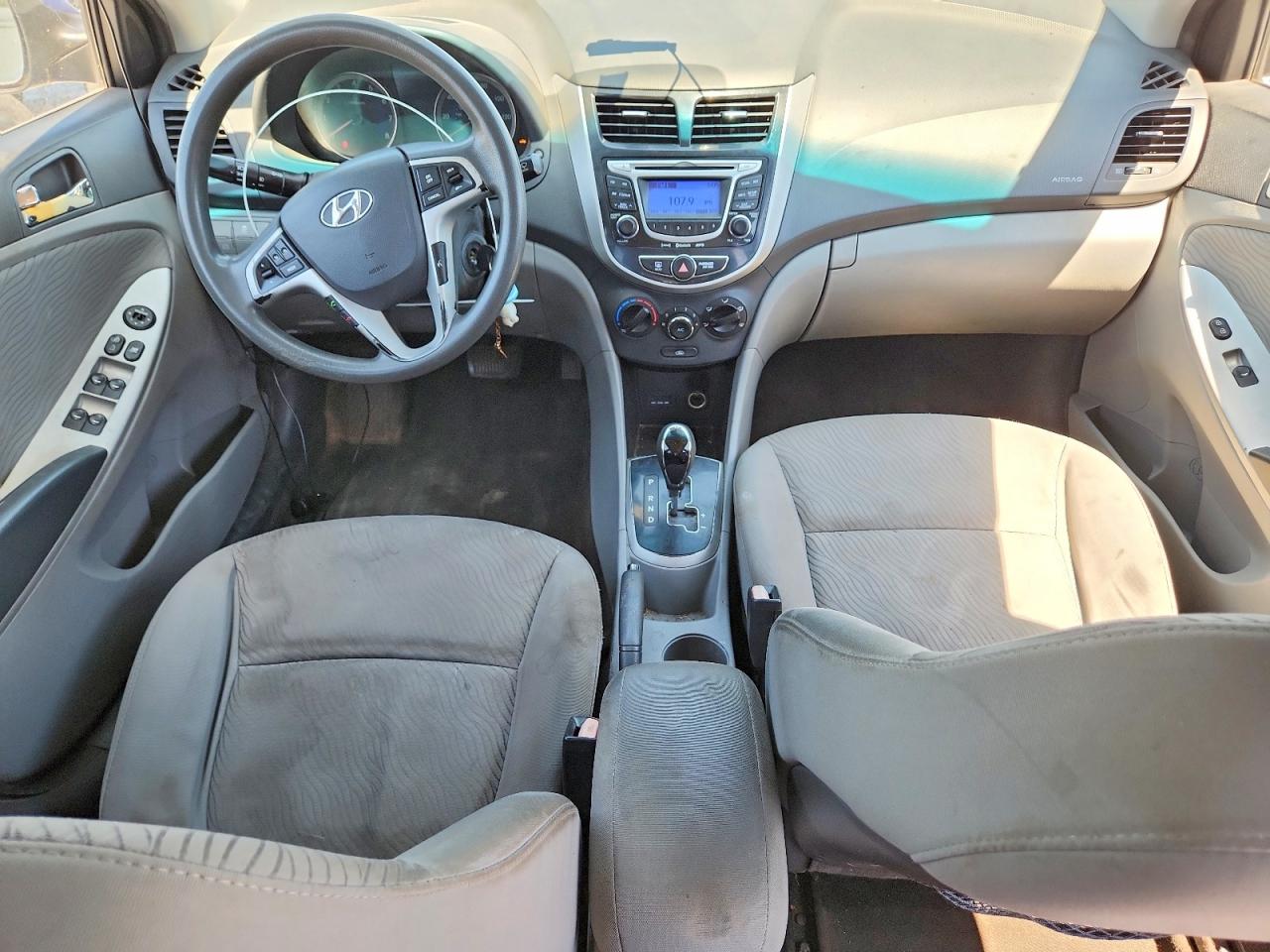 2013 Hyundai Accent Gls Blue vin: KMHCU4AE0DU313255