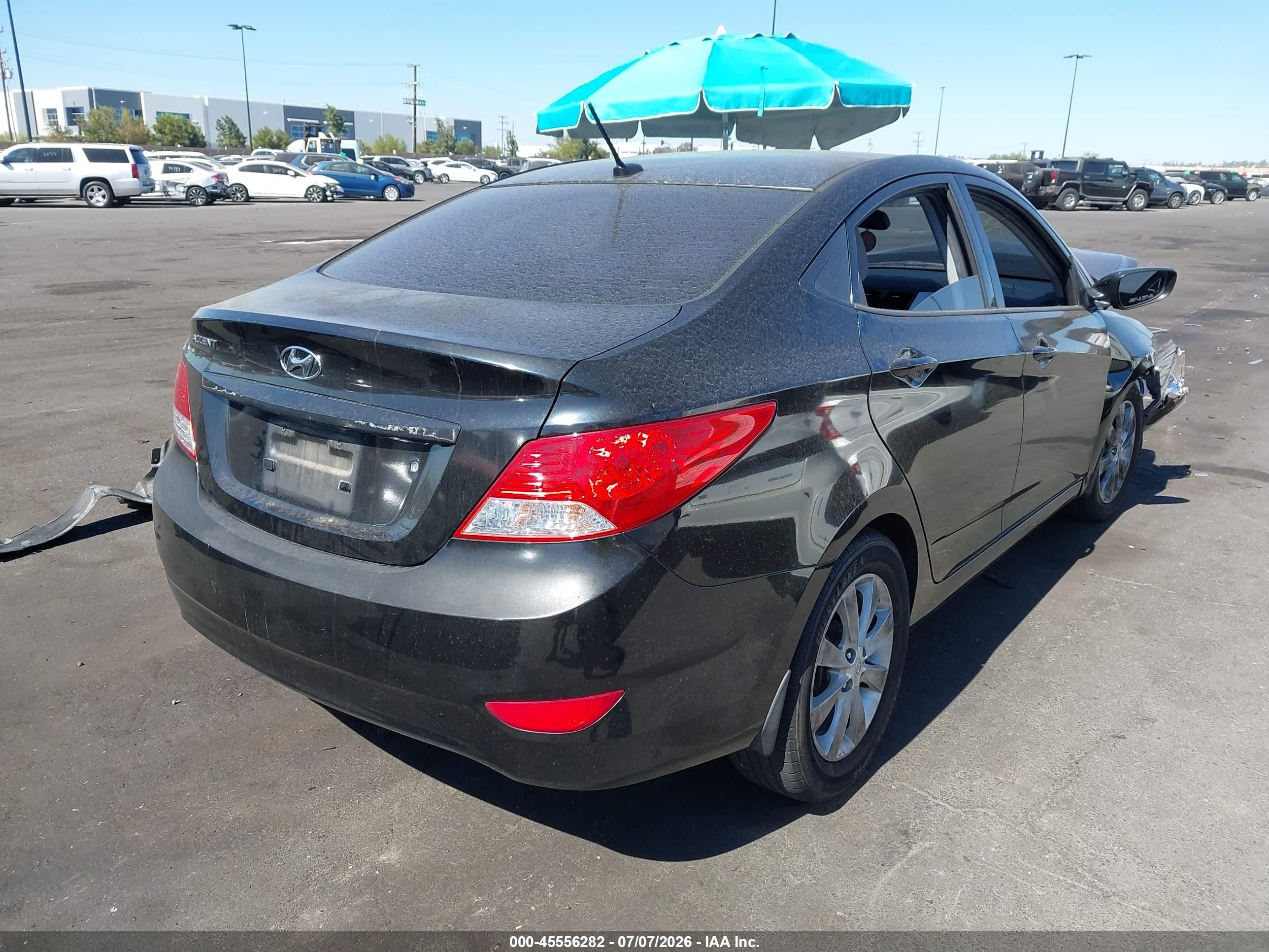 2013 Hyundai Accent Gls Black vin: KMHCU4AE0DU354937