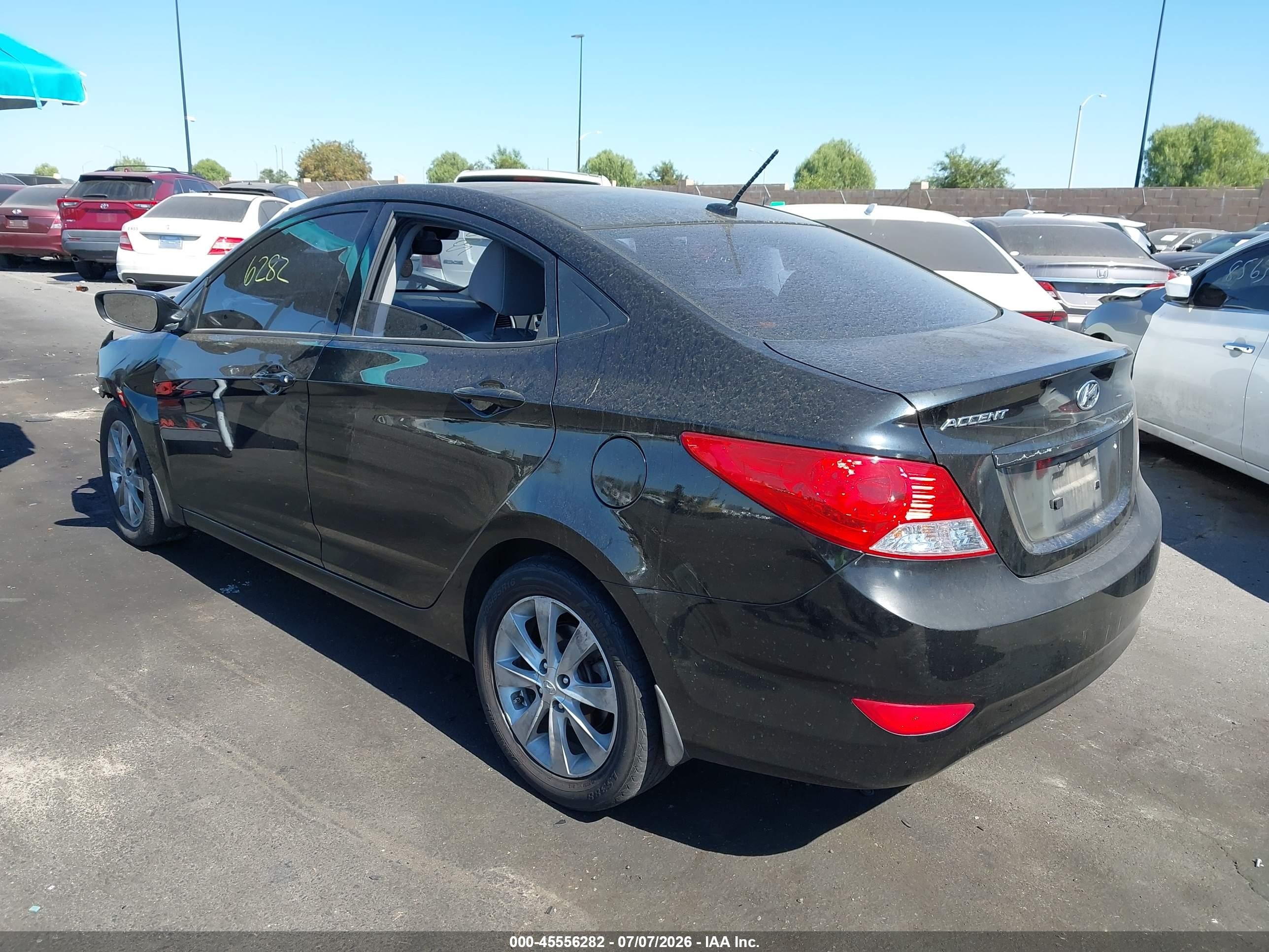 2013 Hyundai Accent Gls Black vin: KMHCU4AE0DU354937