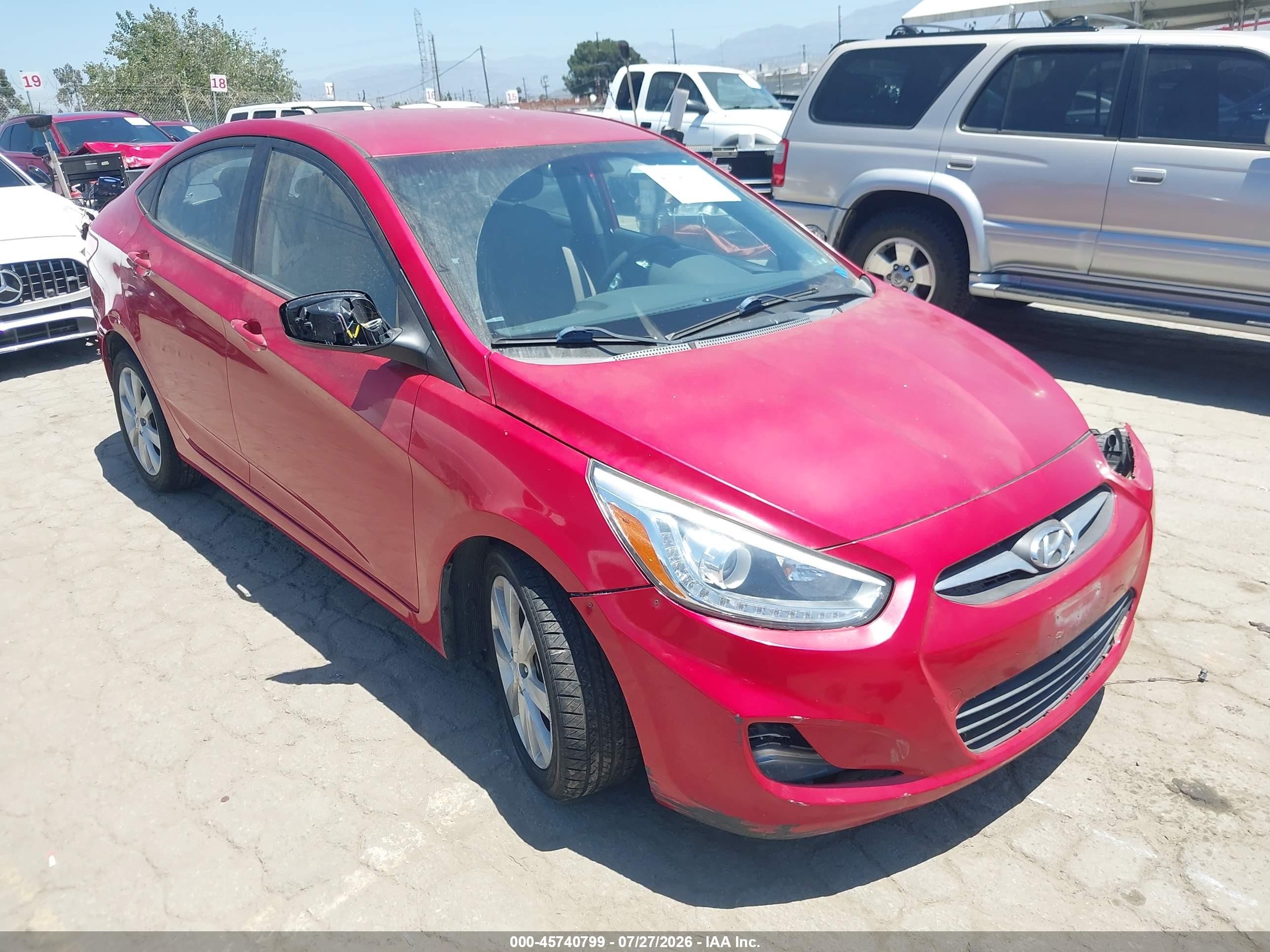 2014 Hyundai Accent Gls Красный vin: KMHCU4AE0EU624542