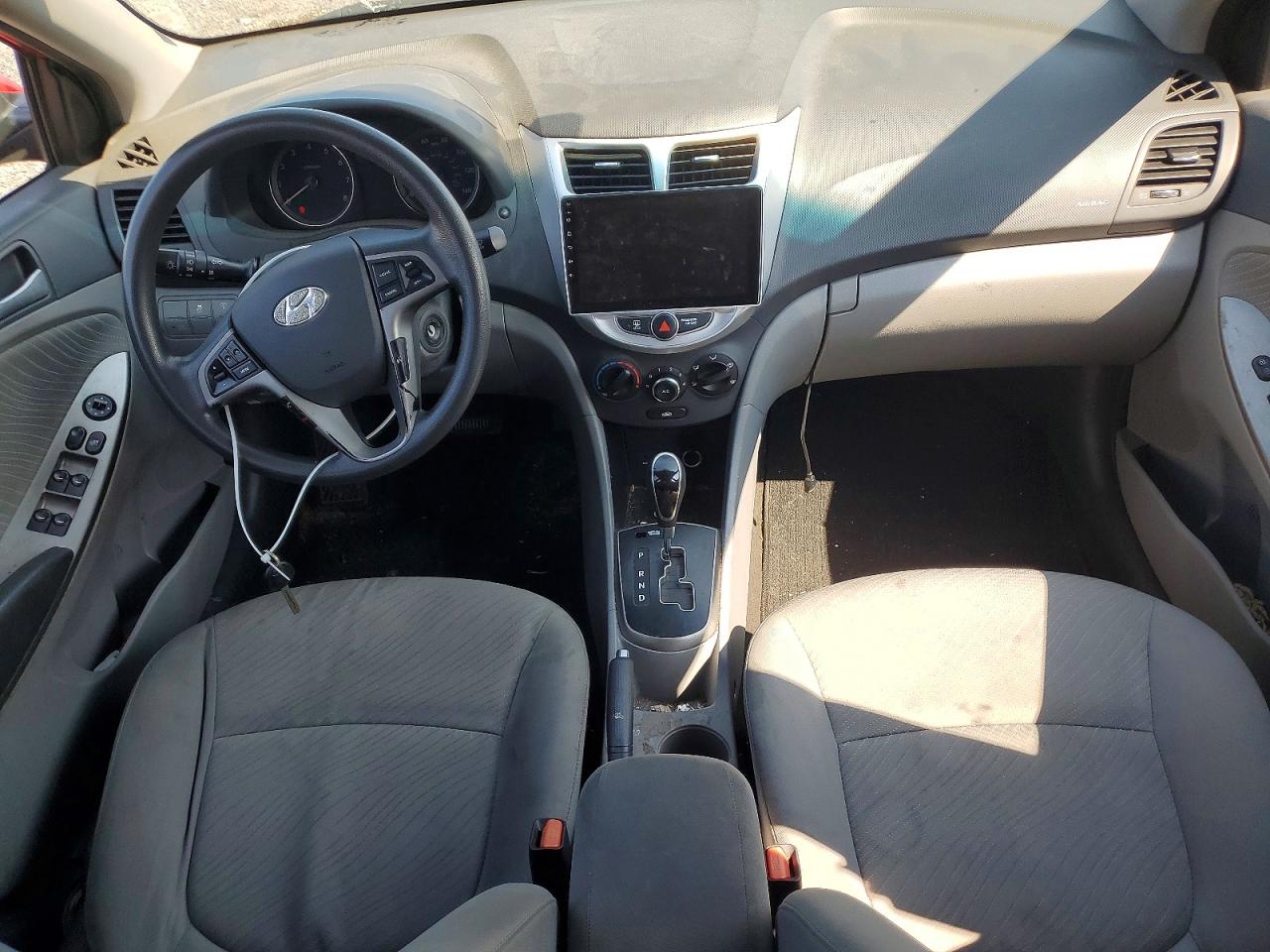 2015 Hyundai Accent Gls Red vin: KMHCU4AE0FU822555