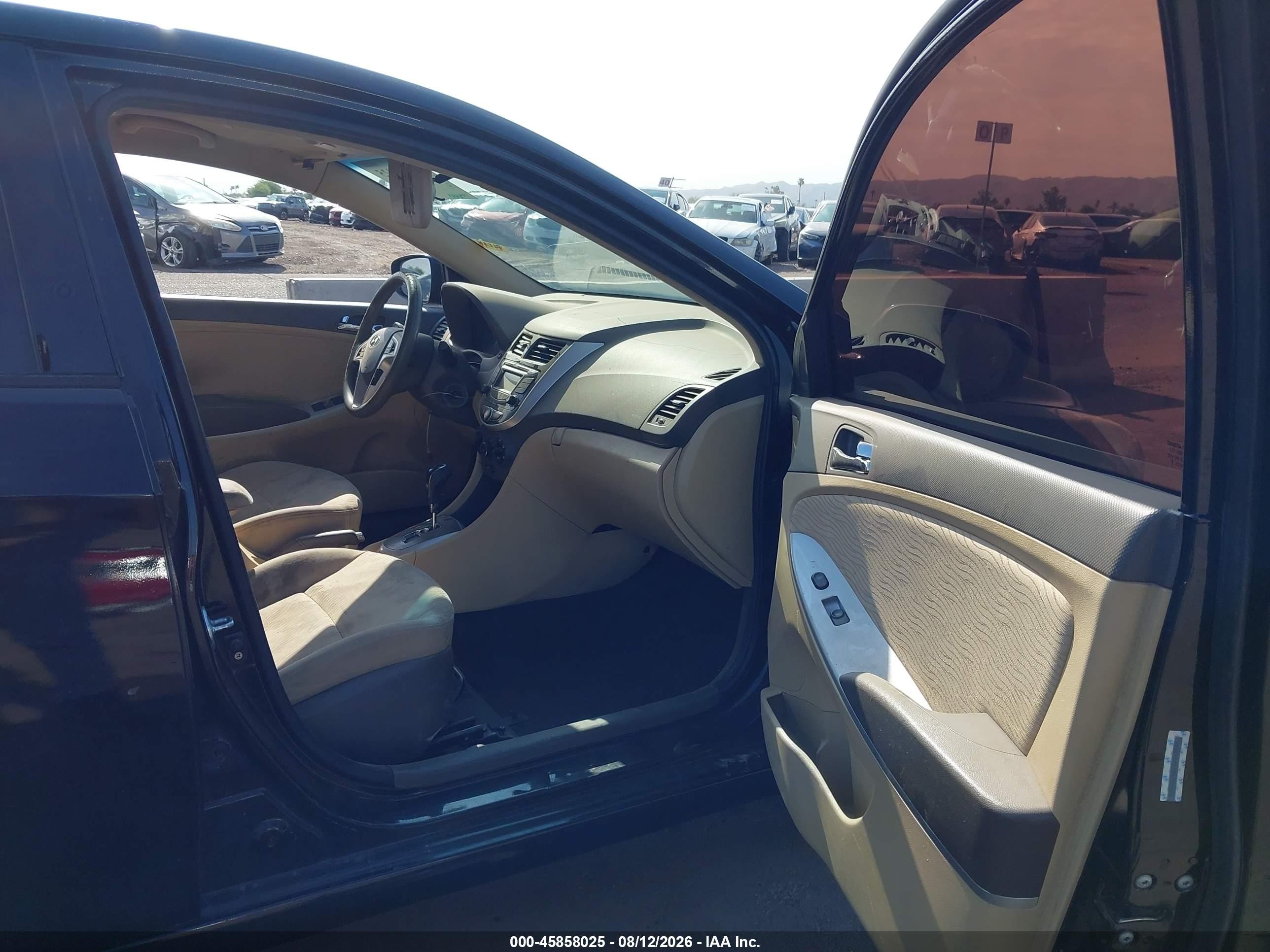 2012 Hyundai Accent Gls Black vin: KMHCU4AE1CU043015
