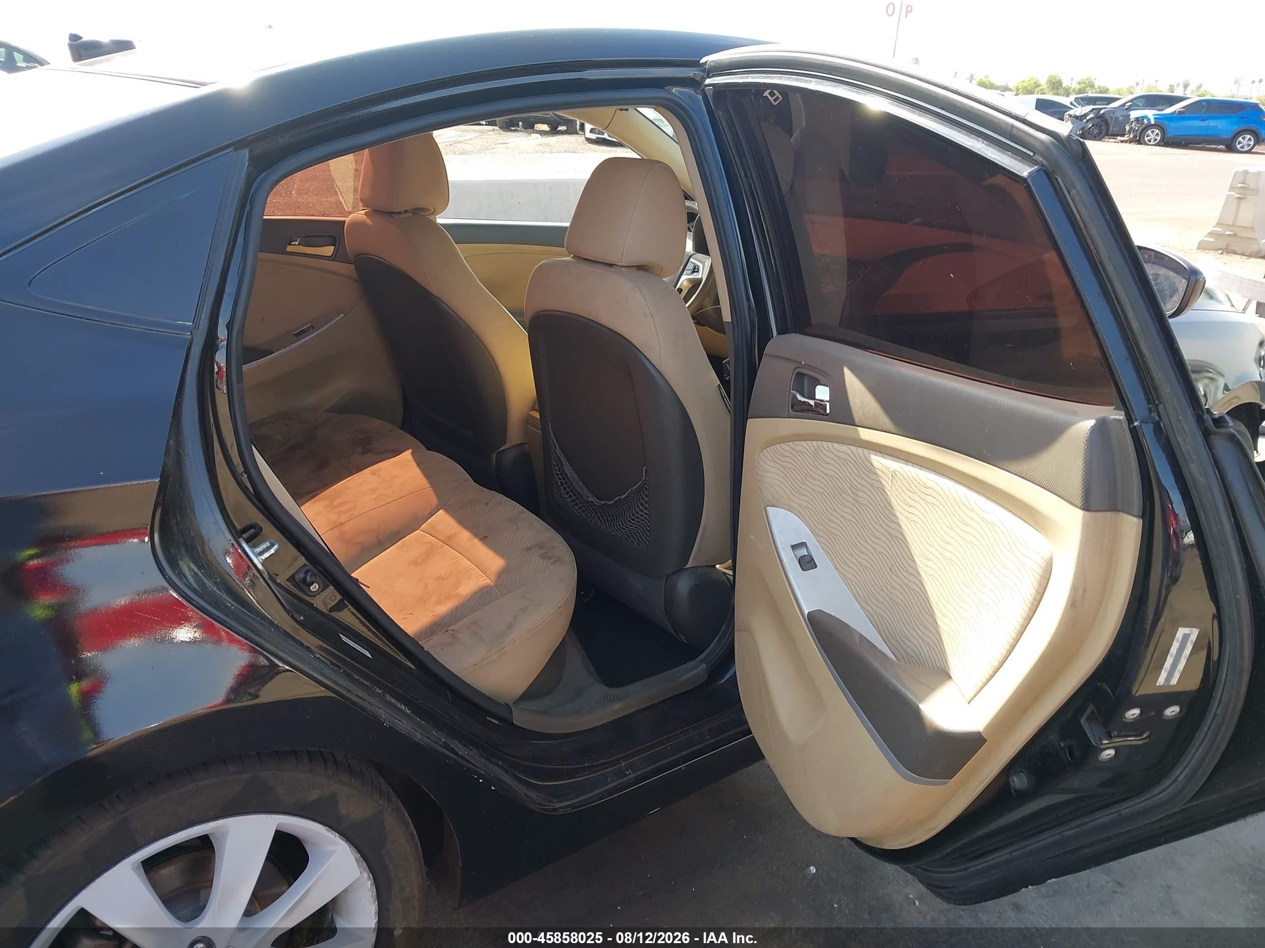 2012 Hyundai Accent Gls Black vin: KMHCU4AE1CU043015
