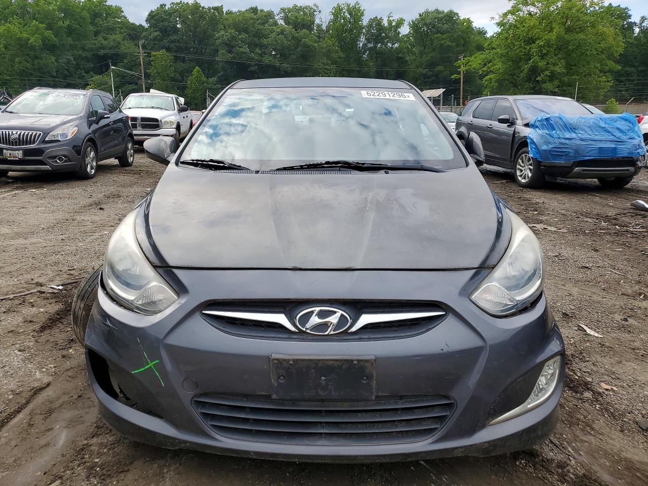 2012 Hyundai Accent Gls Gray vin: KMHCU4AE1CU043211