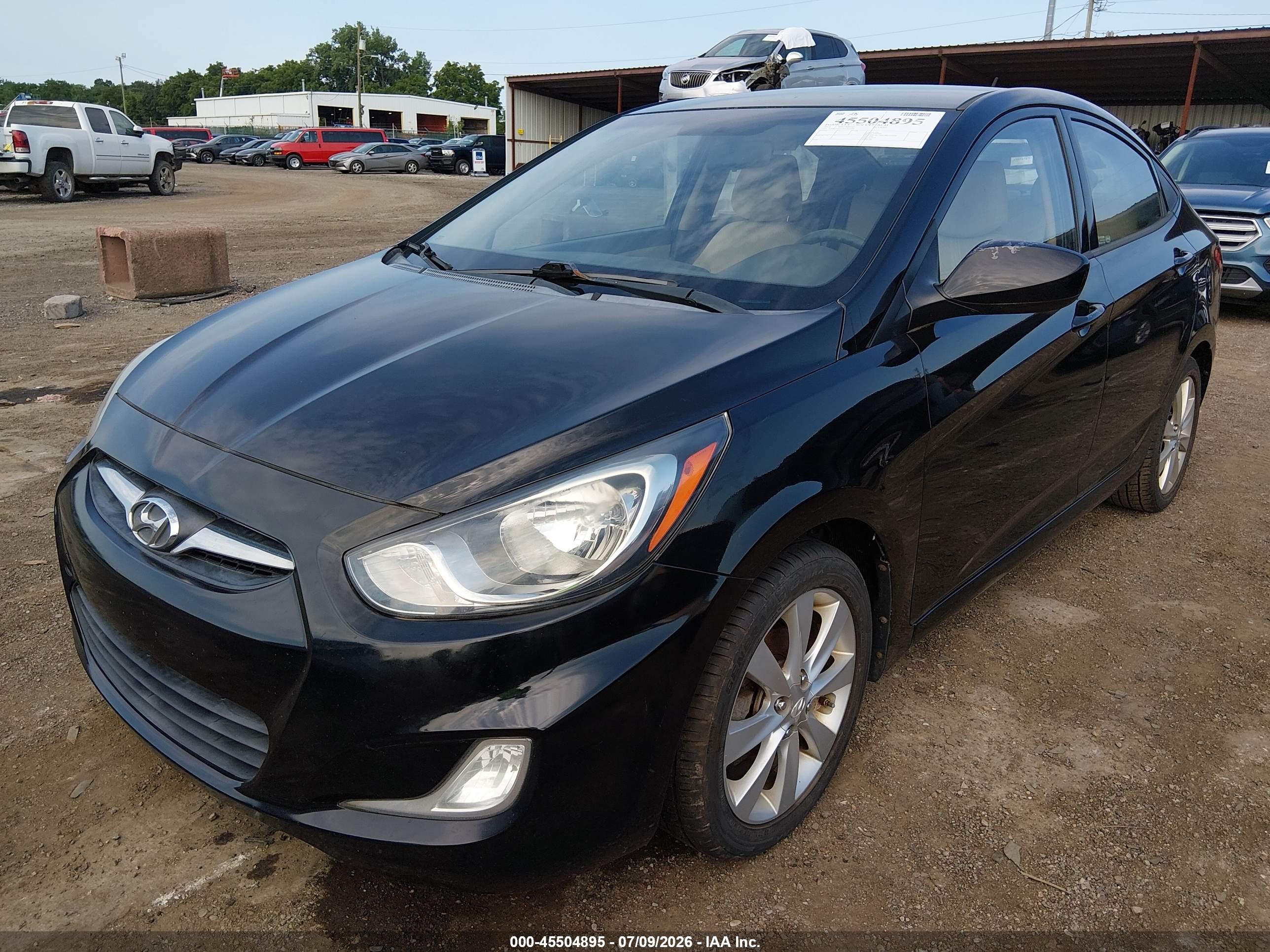 2012 Hyundai Accent Gls Черный vin: KMHCU4AE1CU213258