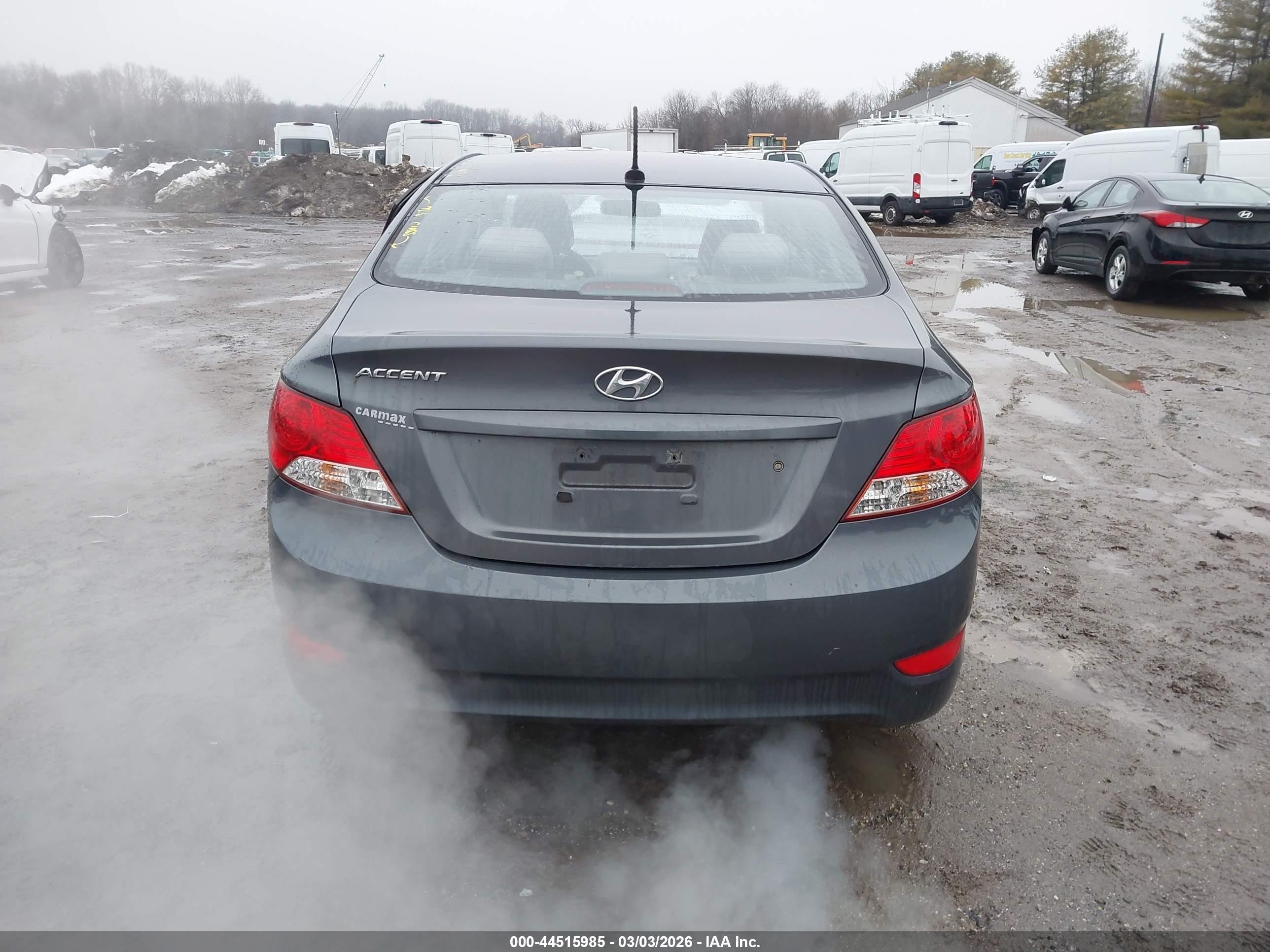 2012 Hyundai Accent Gls Gray vin: KMHCU4AE1CU239228