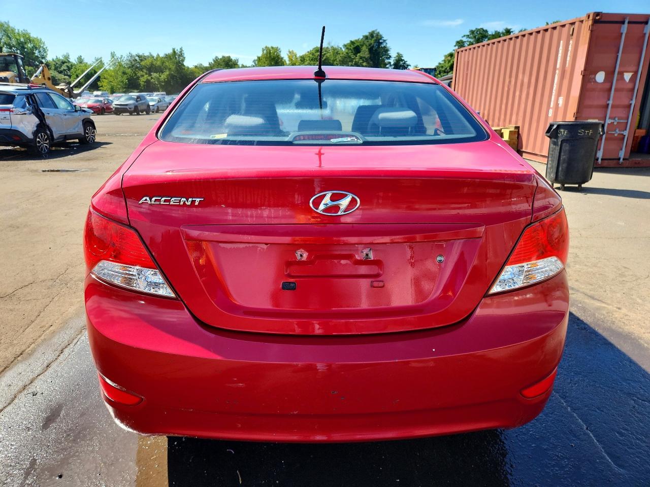 2013 Hyundai Accent Gls Red vin: KMHCU4AE1DU319257