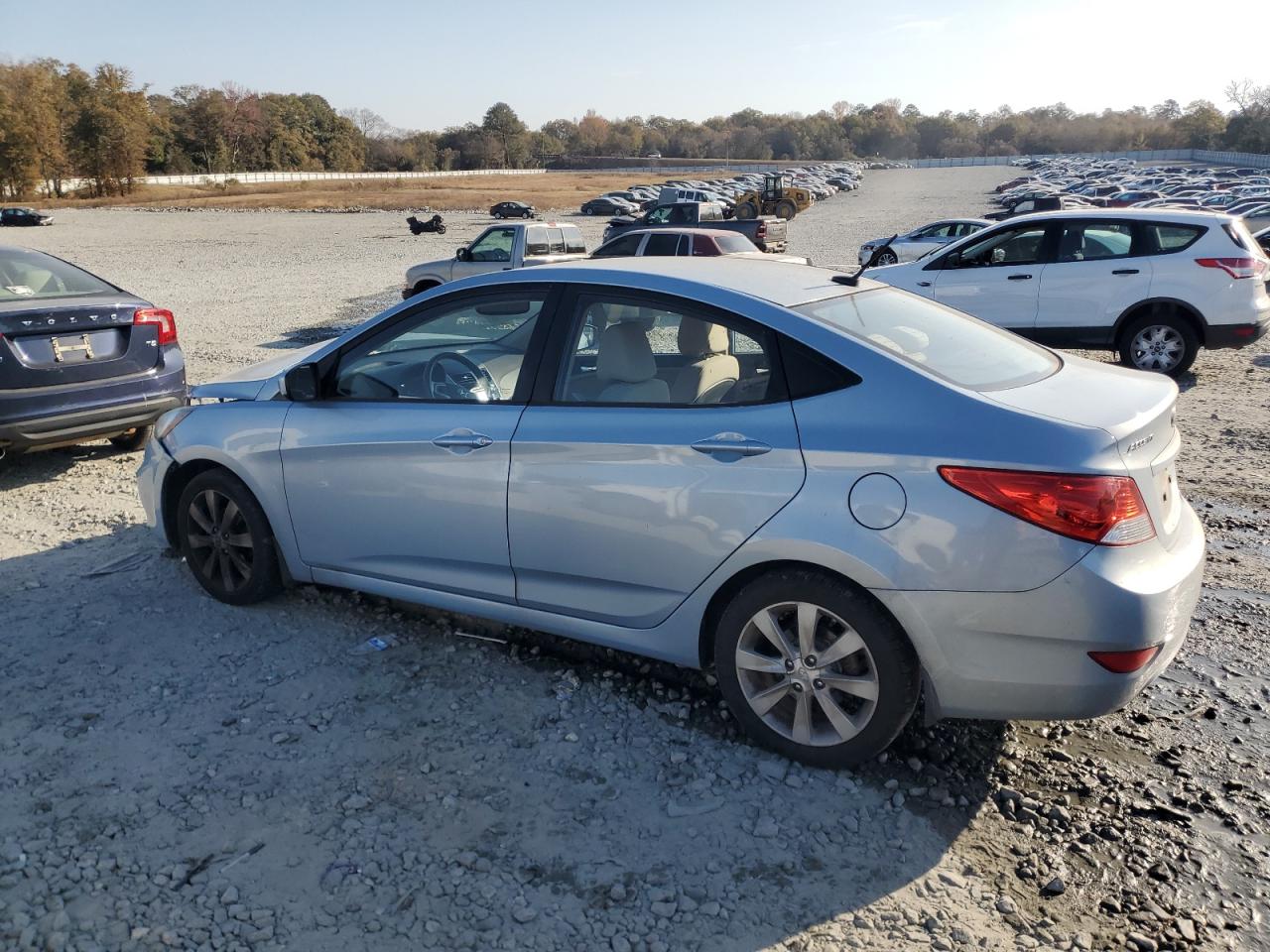 2013 Hyundai Accent Gls Teal vin: KMHCU4AE1DU320313