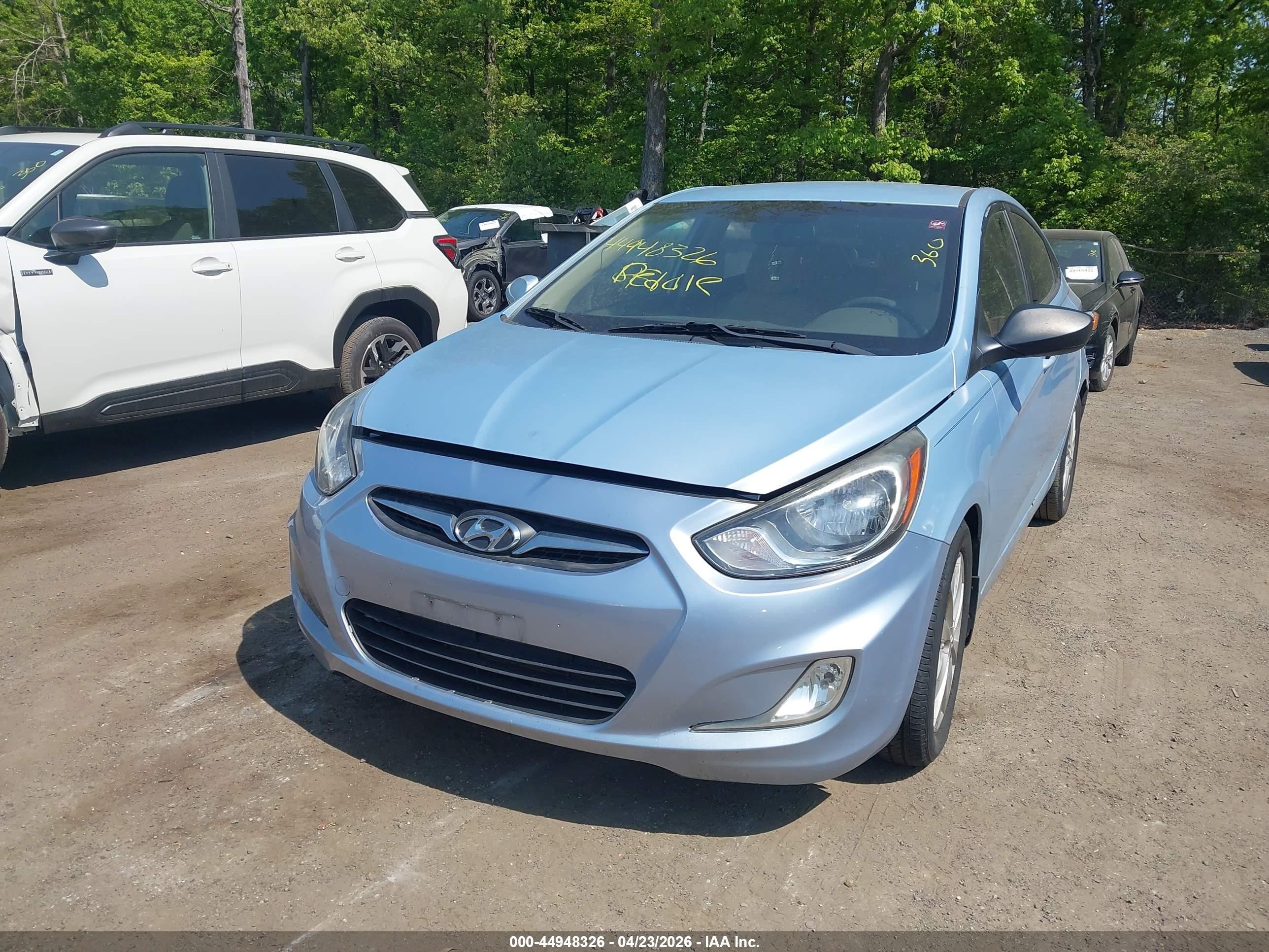 2013 Hyundai Accent Gls Синий vin: KMHCU4AE1DU423070