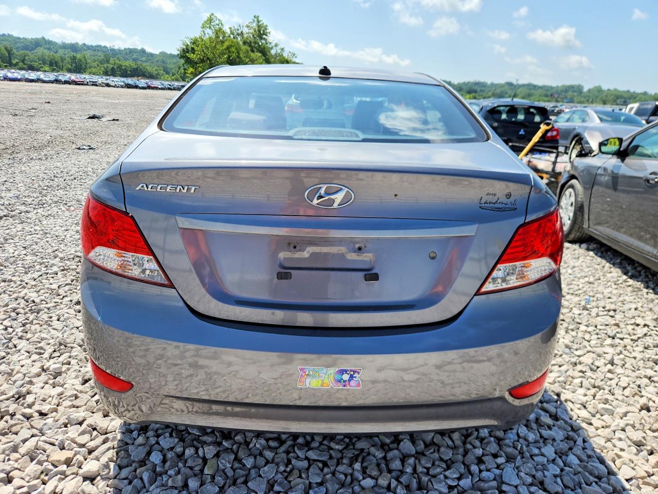 2013 Hyundai Accent Gls Gray vin: KMHCU4AE1DU473323