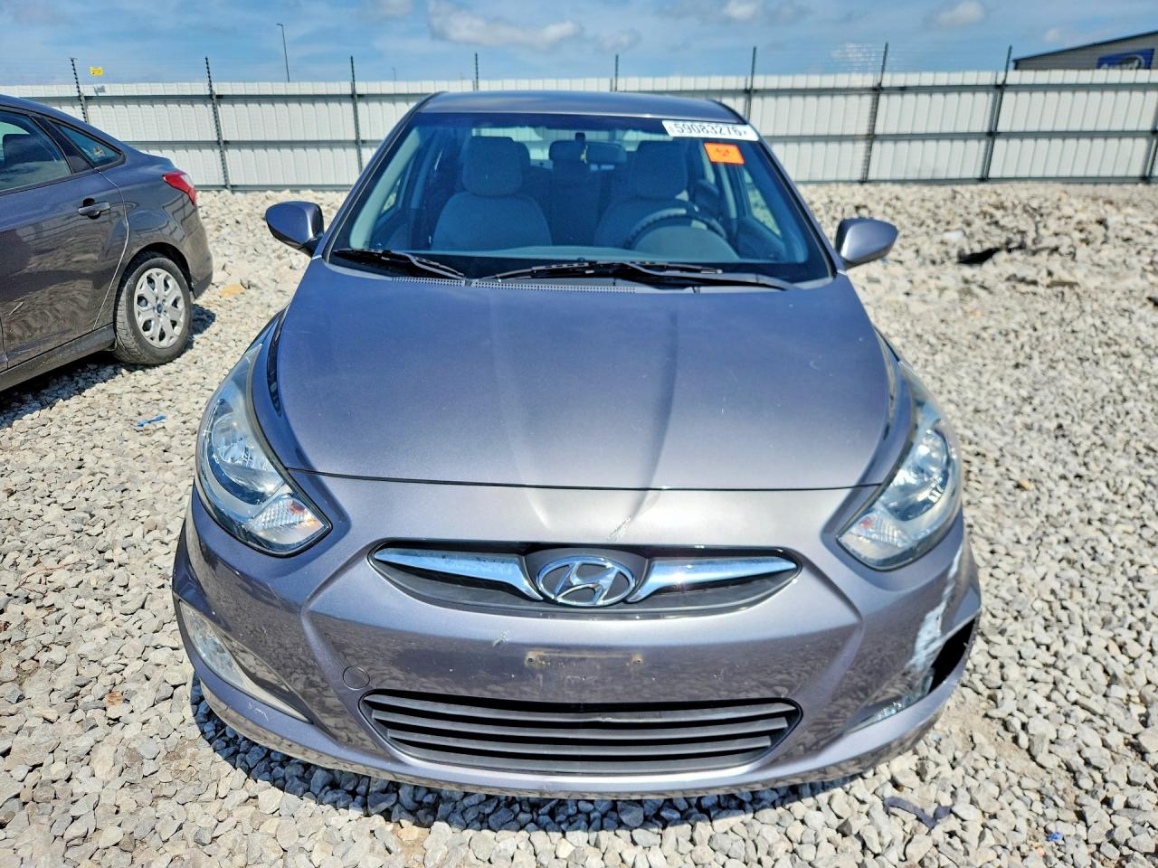 2013 Hyundai Accent Gls Gray vin: KMHCU4AE1DU473323