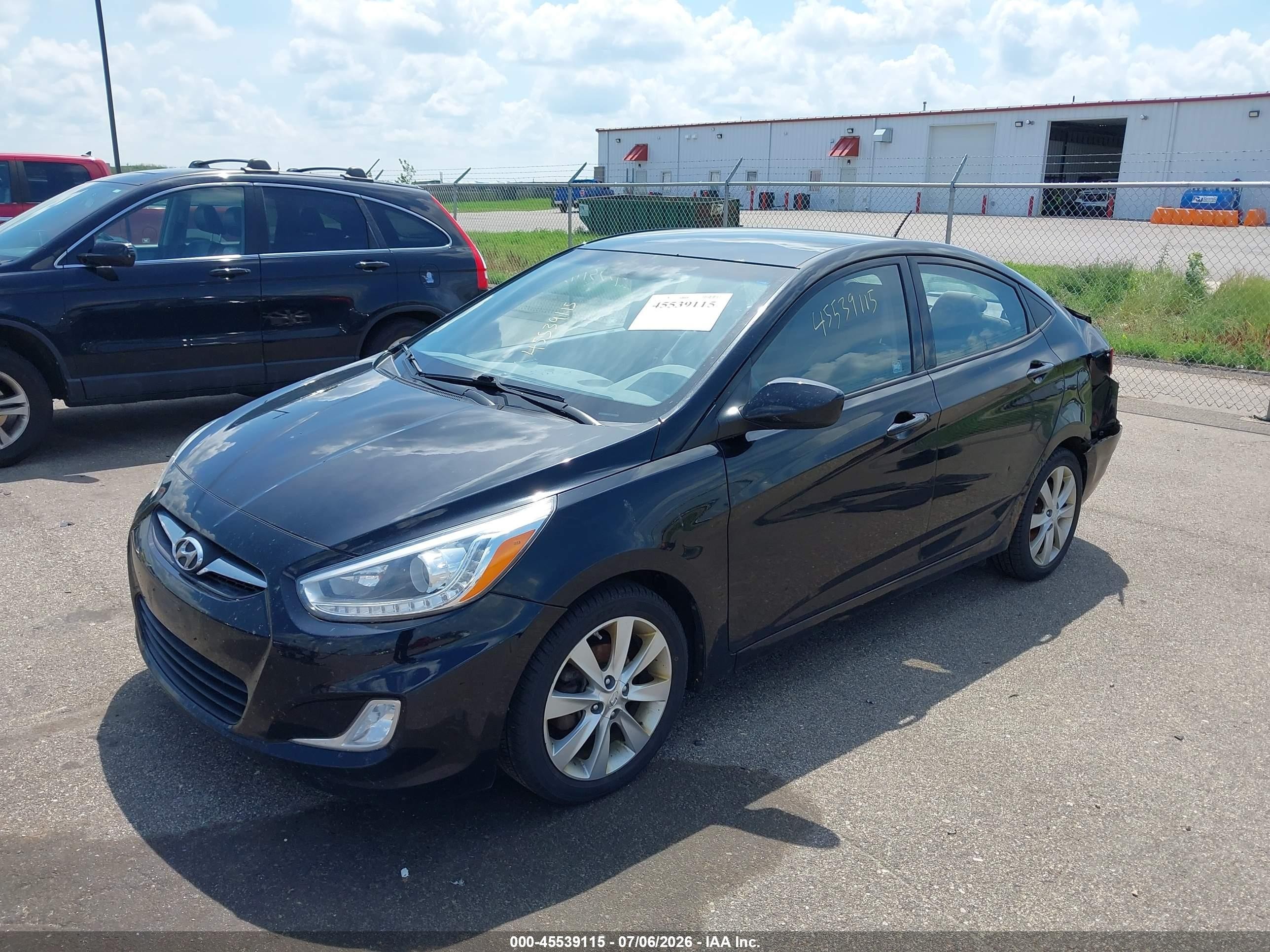 2014 Hyundai Accent Gls Black vin: KMHCU4AE1EU603182