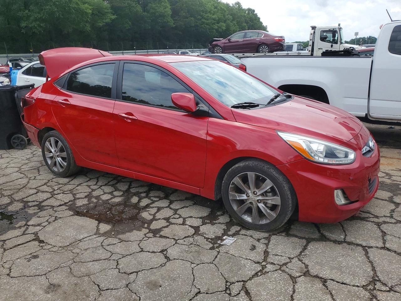 2014 Hyundai Accent Gls Red vin: KMHCU4AE1EU739327