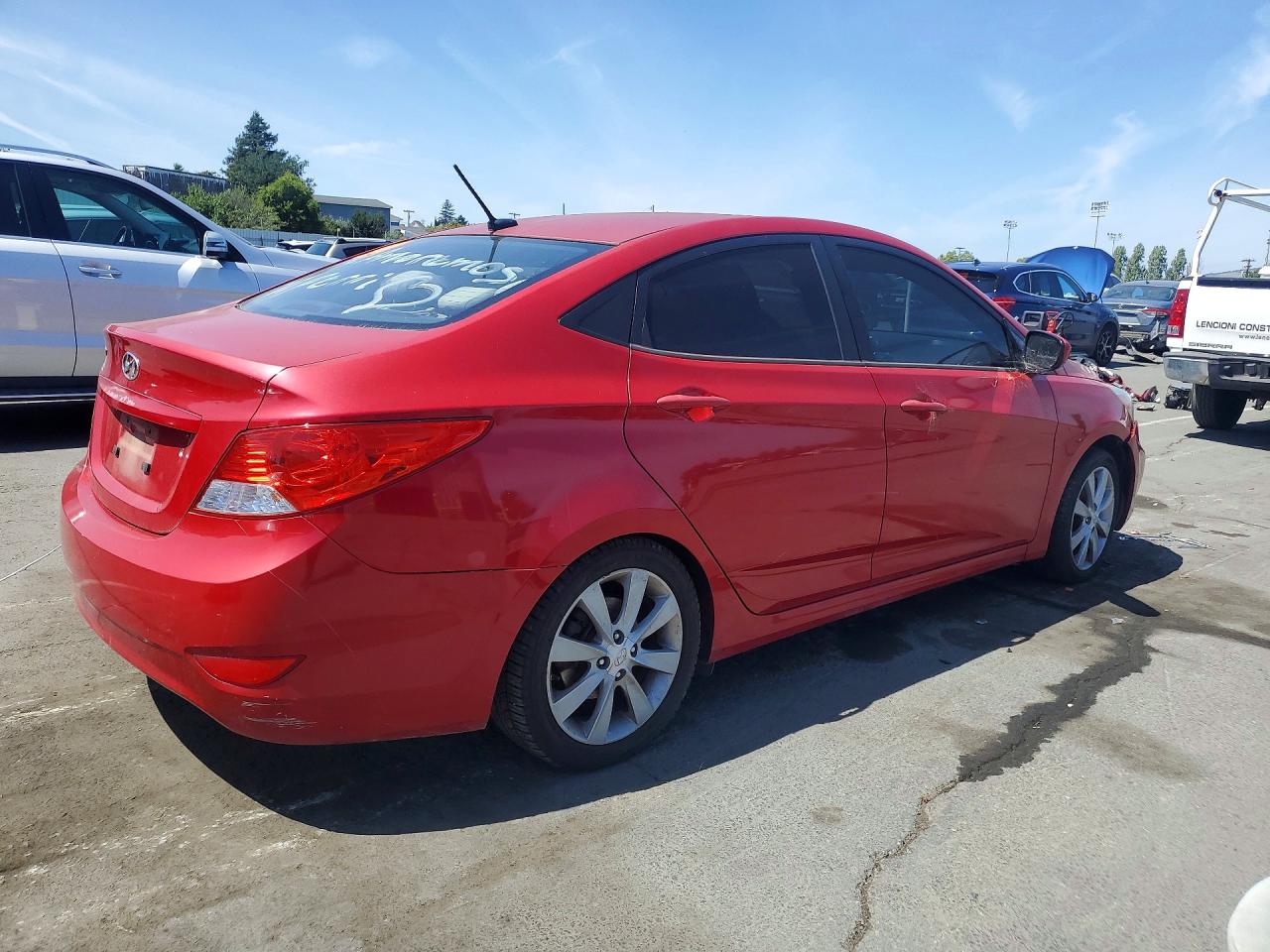 2014 Hyundai Accent Gls Red vin: KMHCU4AE1EU775762