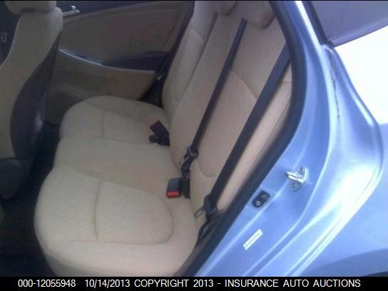 2012 Hyundai Accent Gls 4-door vin: KMHCU4AE2CU072278