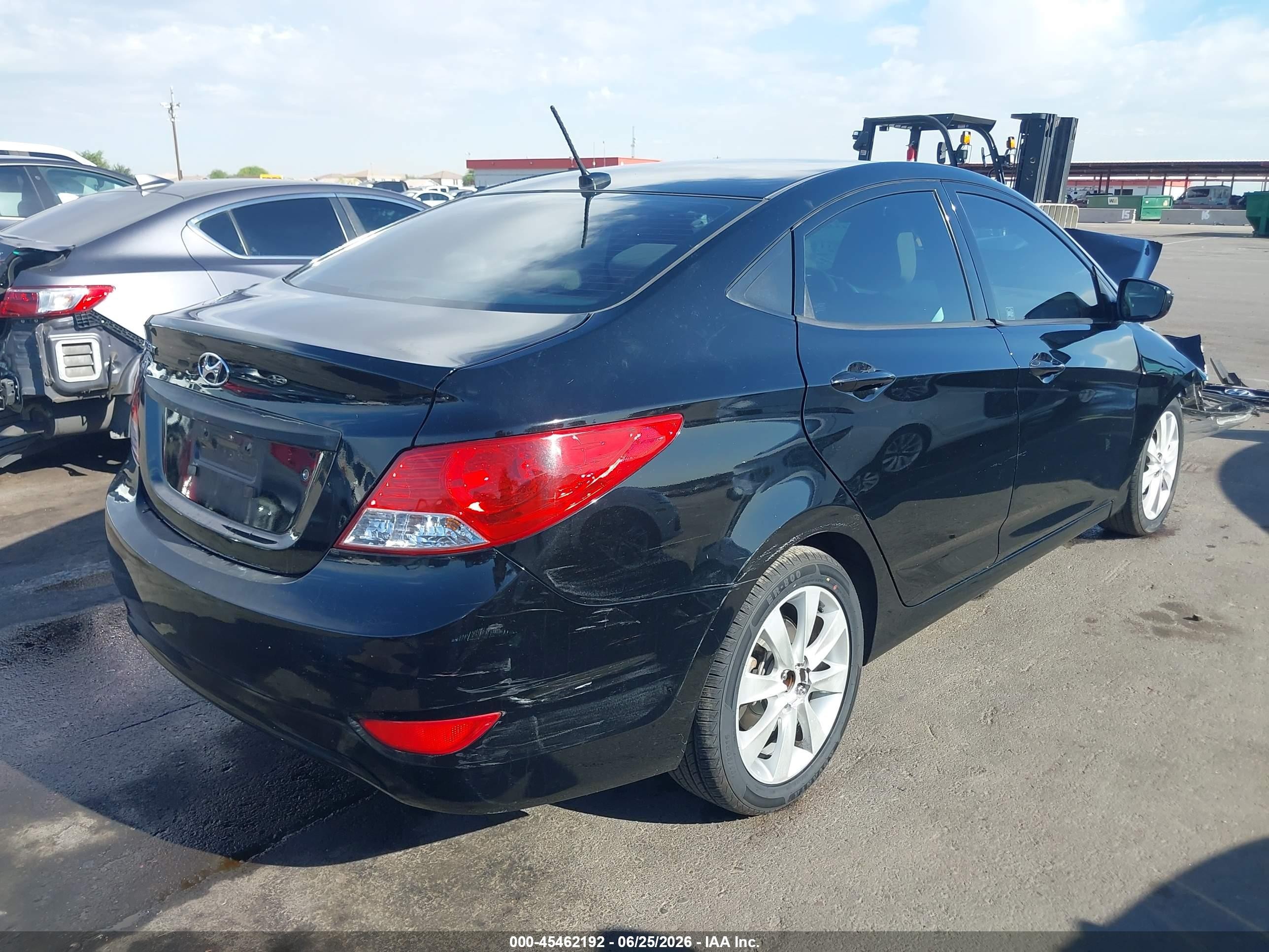 2012 Hyundai Accent Gls Black vin: KMHCU4AE2CU137016