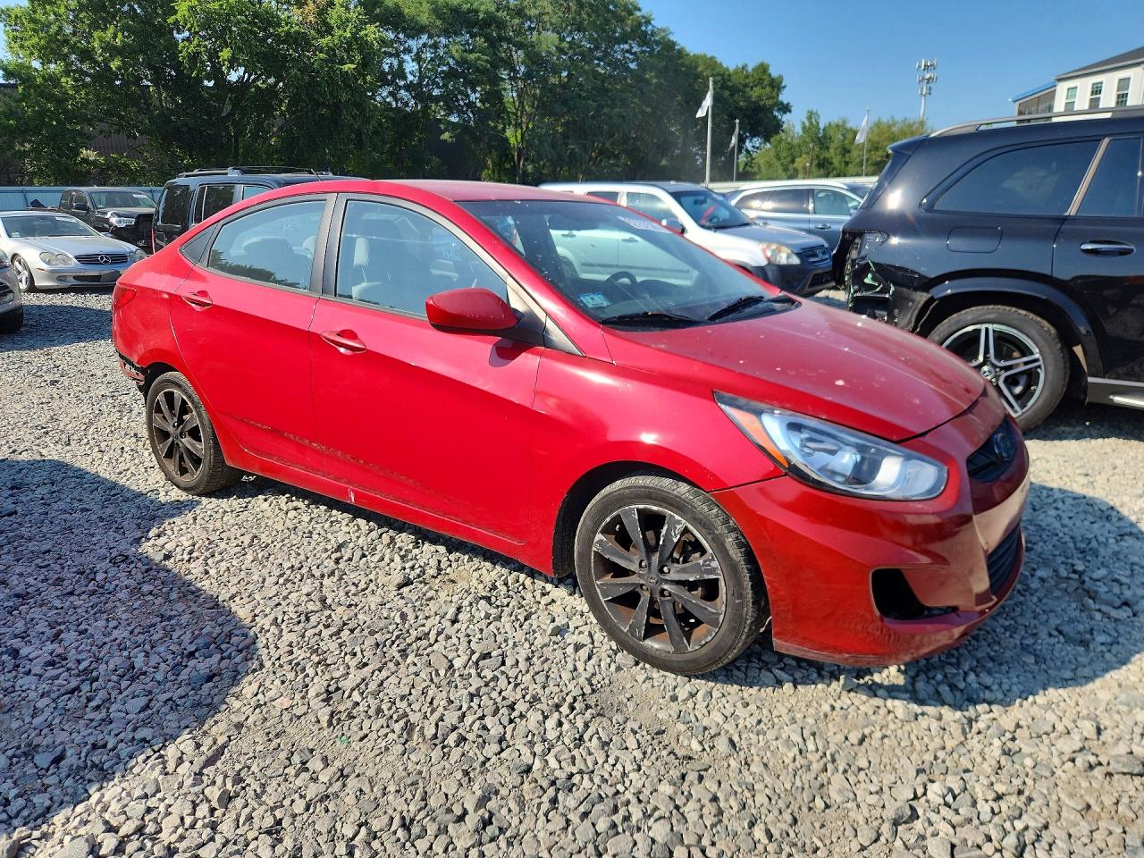 2012 Hyundai Accent Gls Red vin: KMHCU4AE2CU241036