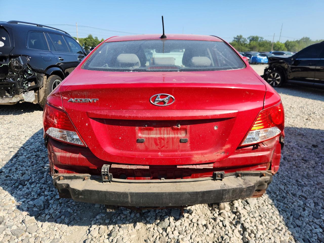2012 Hyundai Accent Gls Red vin: KMHCU4AE2CU241036