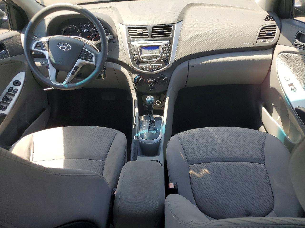 2013 Hyundai Accent Gls Gray vin: KMHCU4AE2DU316402
