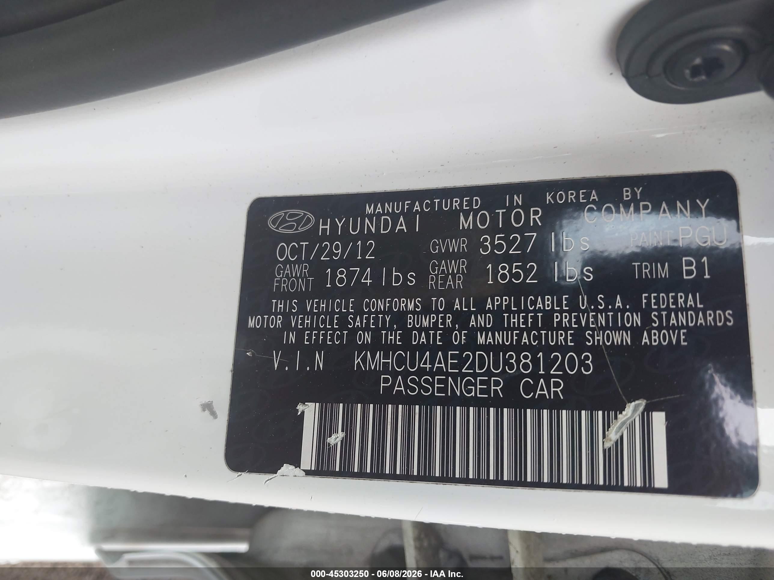 2013 Hyundai Accent Gls White vin: KMHCU4AE2DU381203