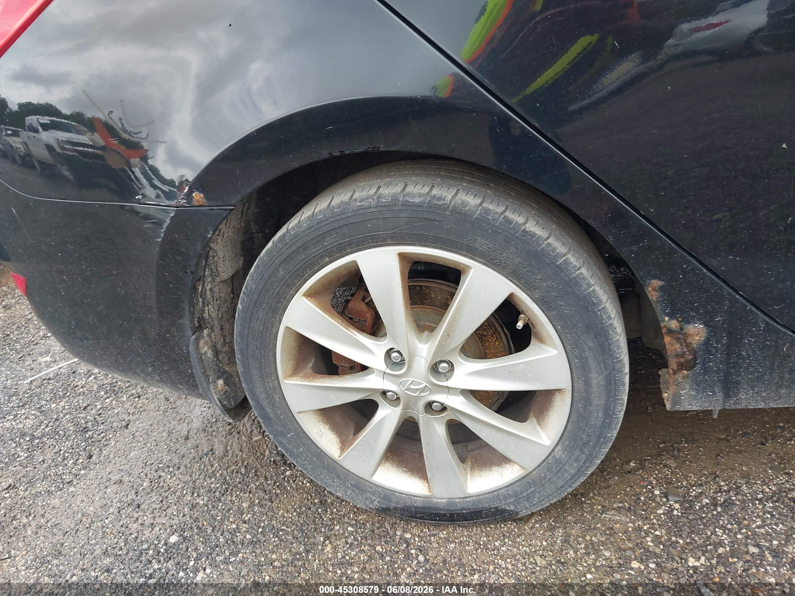 2013 Hyundai Accent Gls Black vin: KMHCU4AE2DU381444