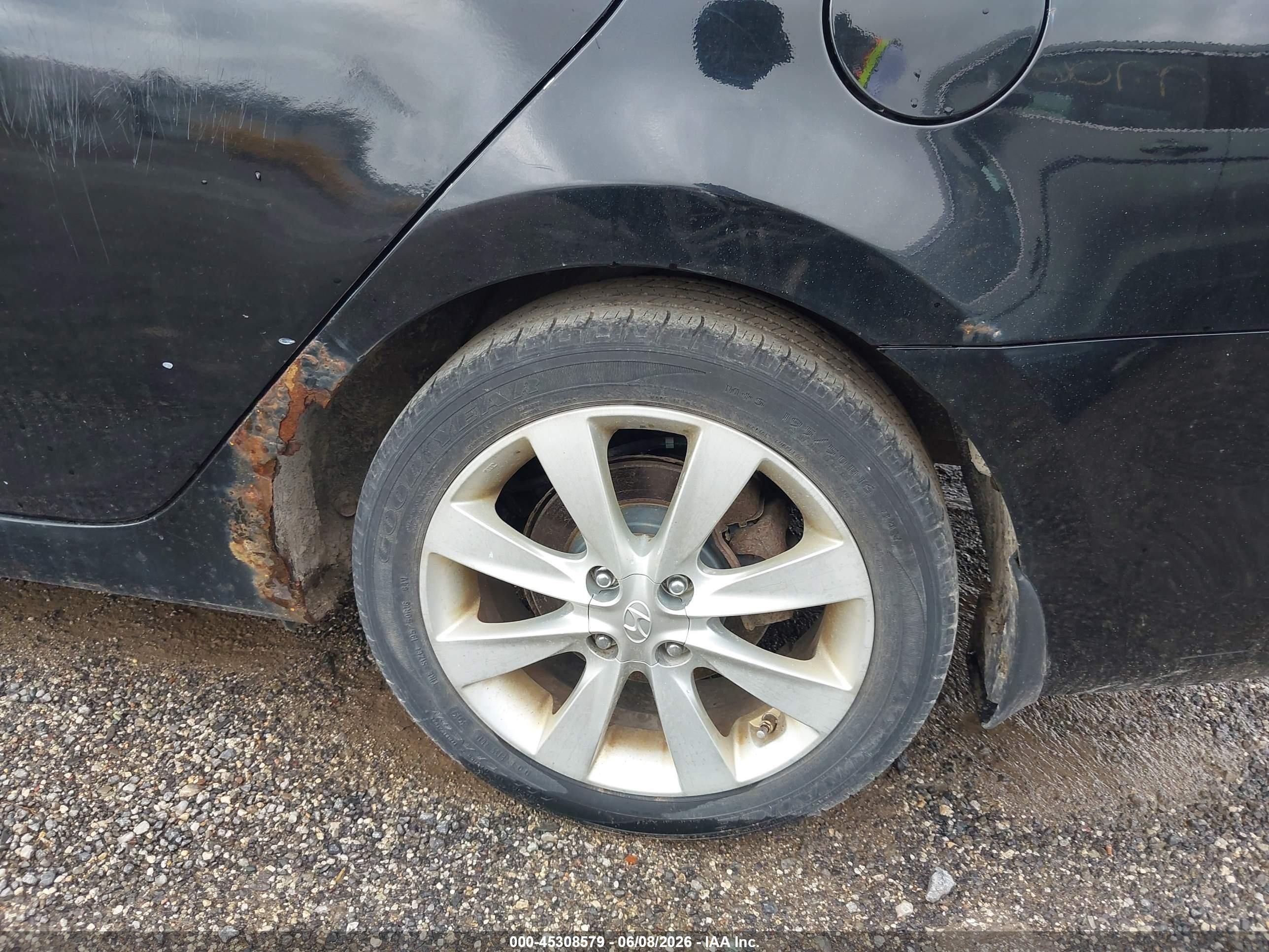 2013 Hyundai Accent Gls Black vin: KMHCU4AE2DU381444